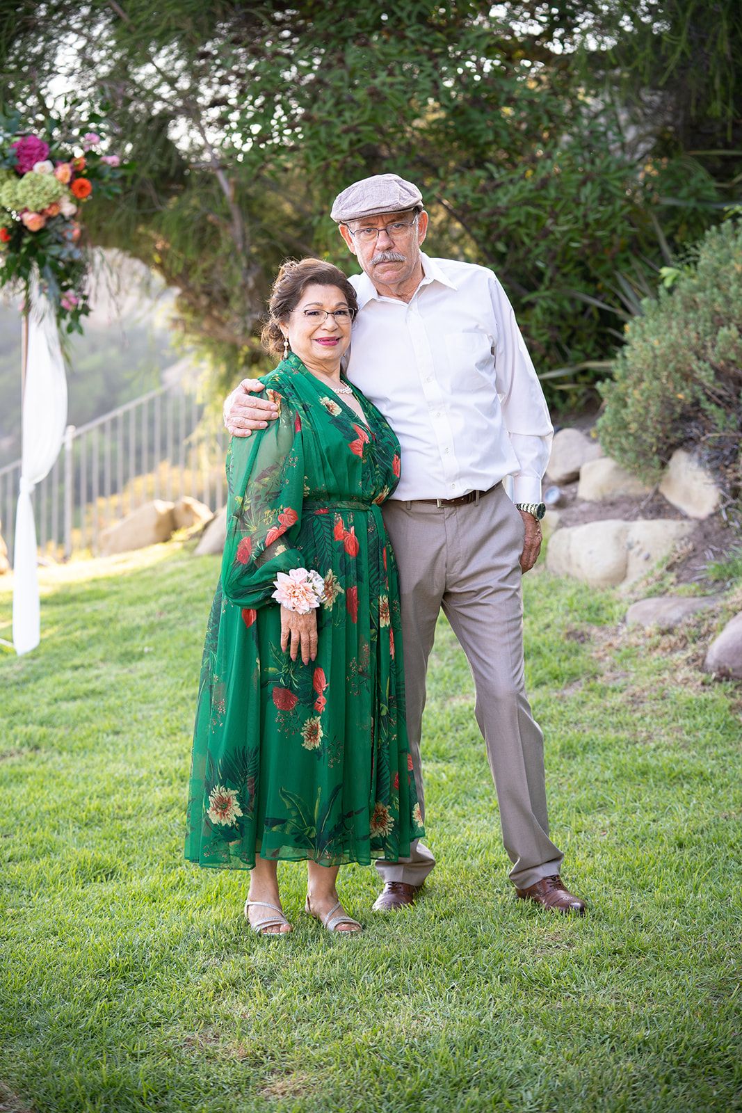 private estate micro wedding in Malibu, Family Portraits at the Malibu Private Estate