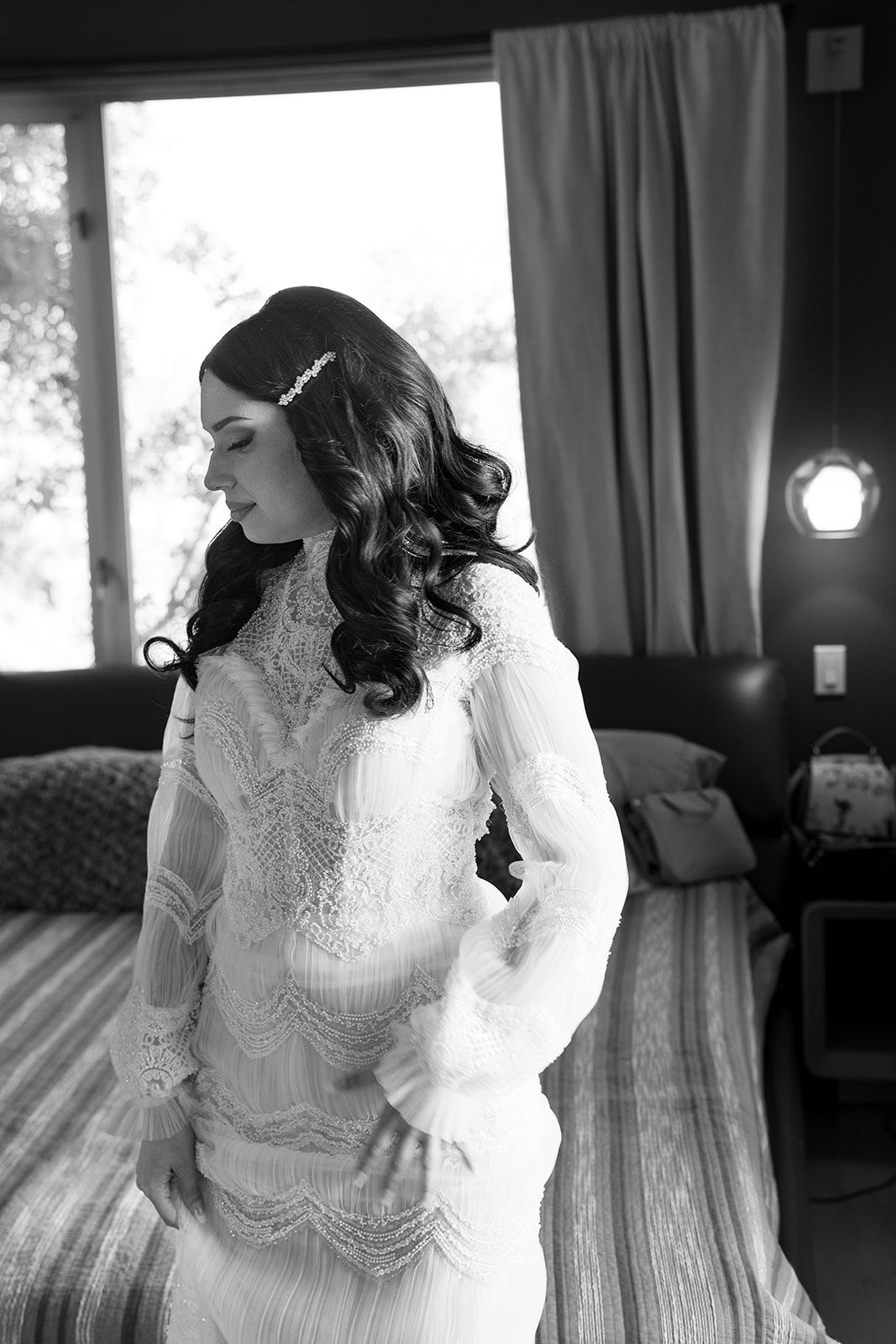 private estate micro wedding, malibu, Getting Ready at the Malibu Estate