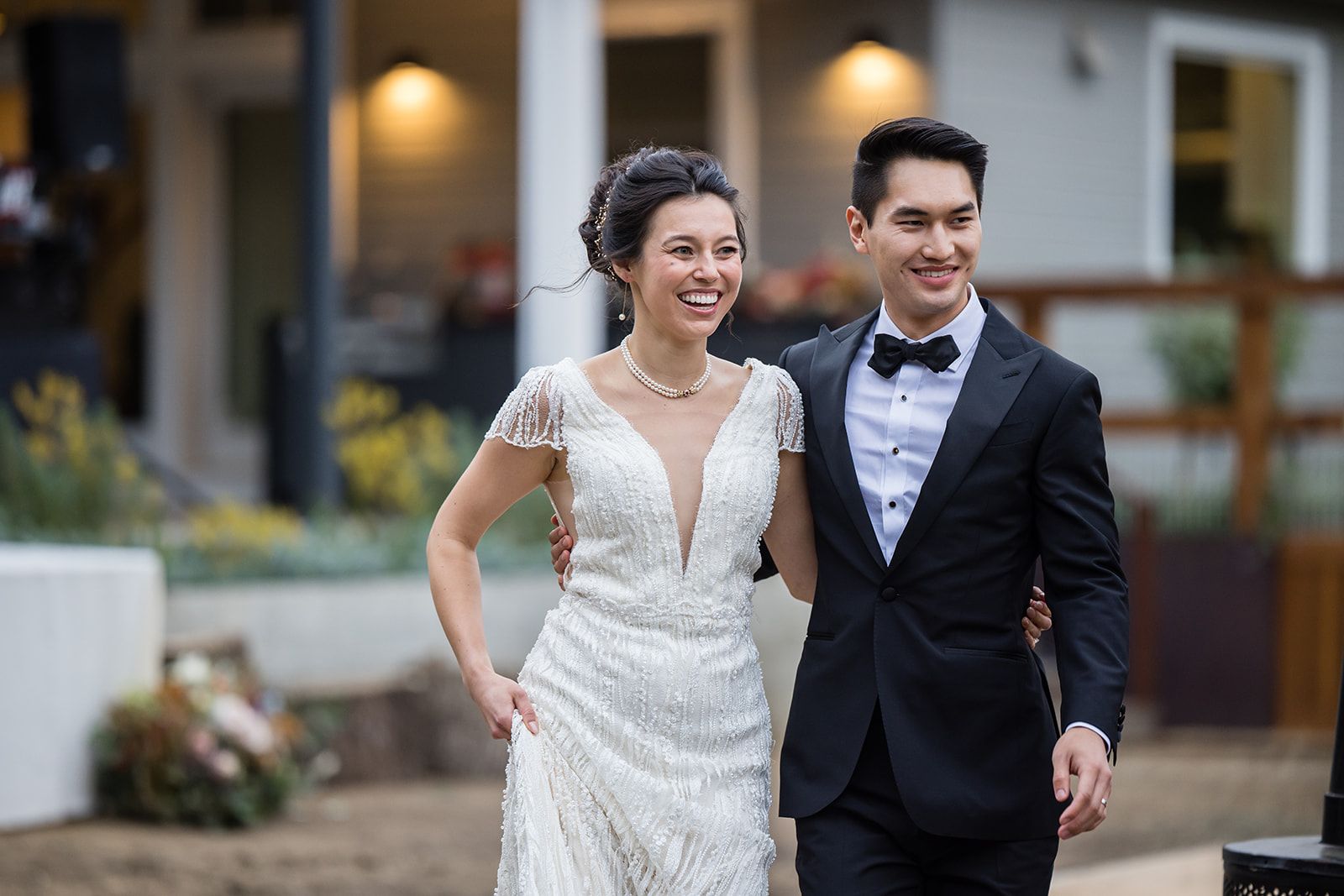 private ranch wedding in nicasio, Family Photos Across the Nicasio Ranch