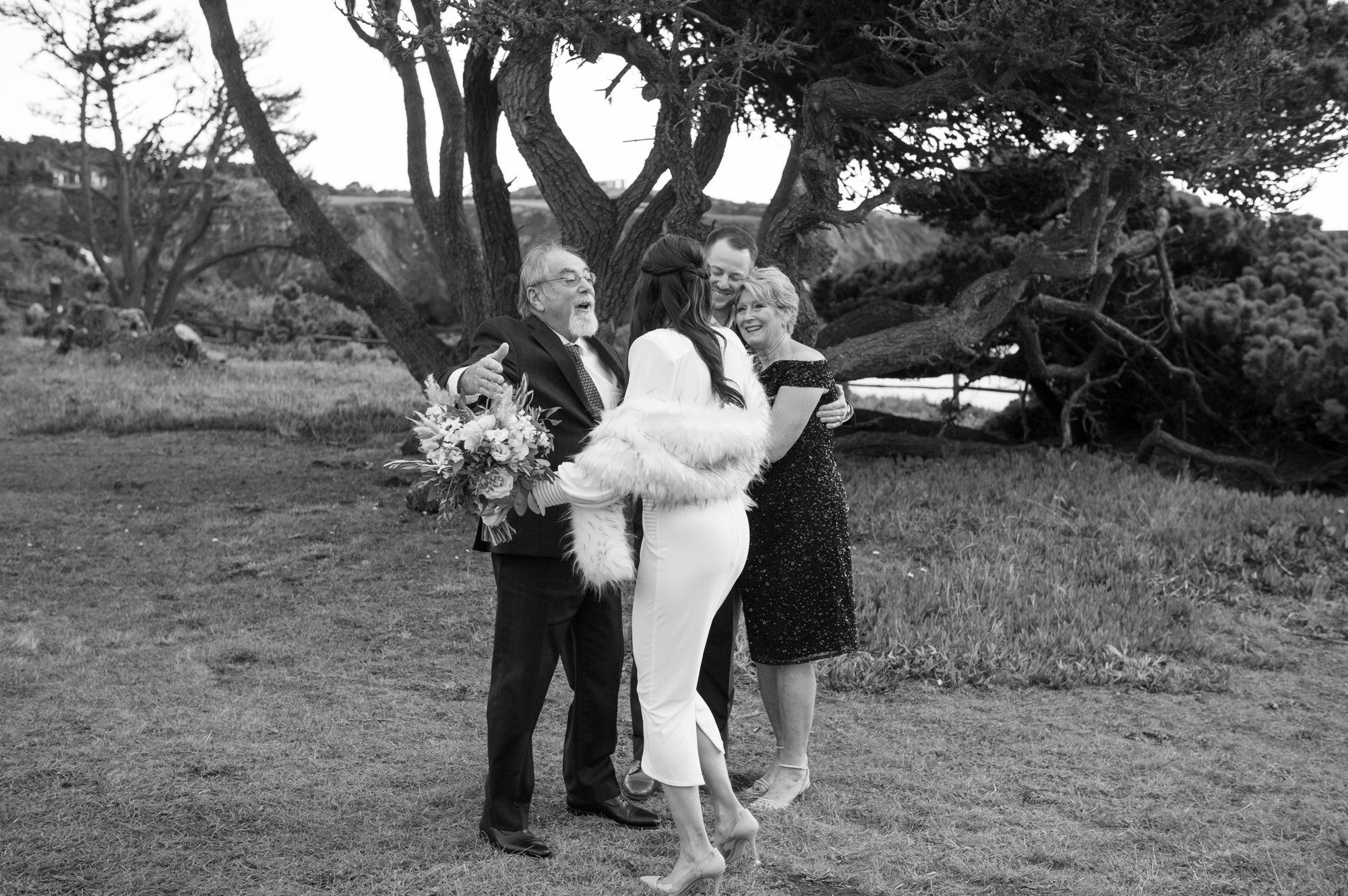 oceanfront resort micro wedding at Heritage House, Portraits Along the Heritage House Bluffs