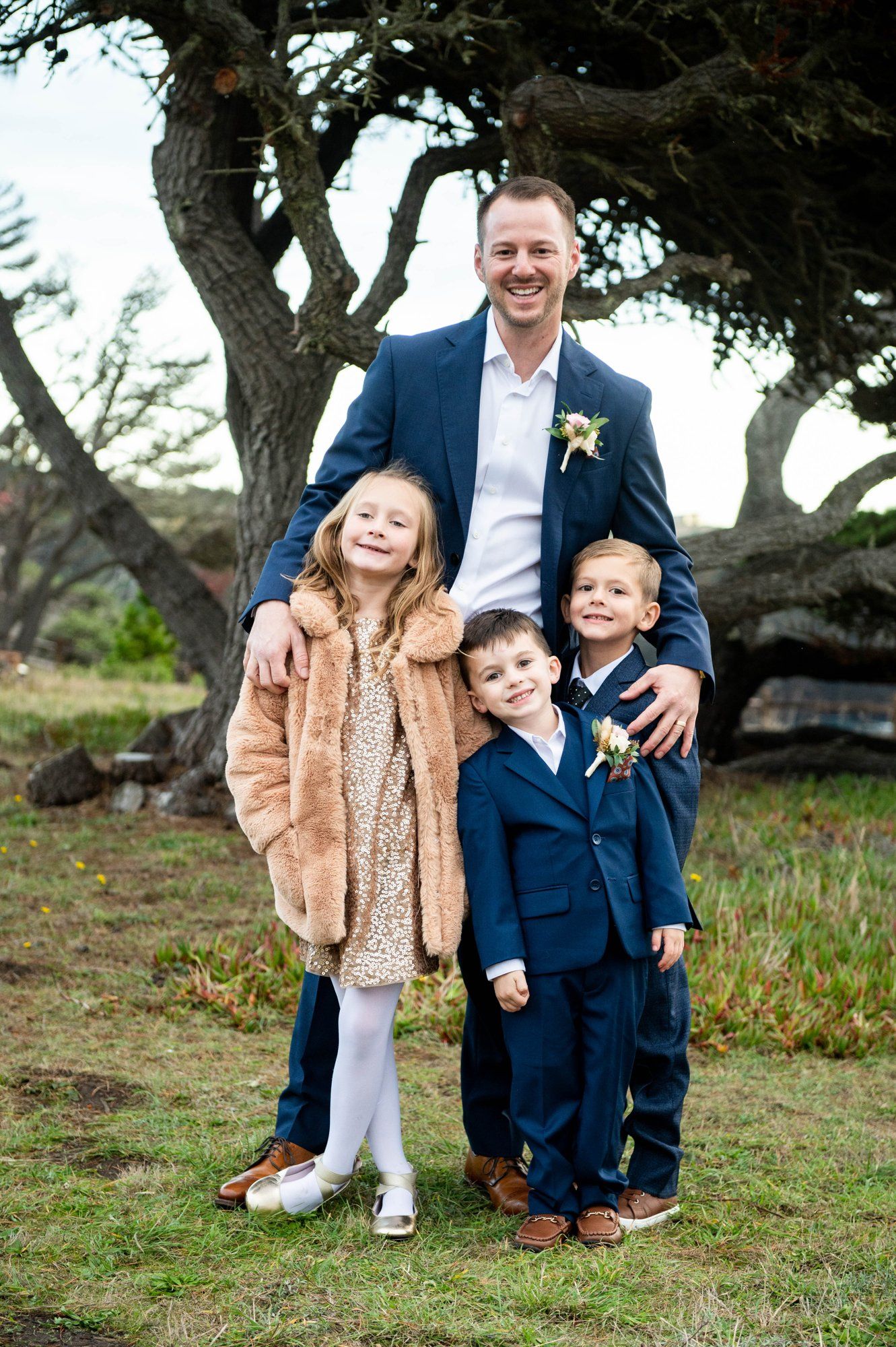 oceanfront resort micro wedding at Heritage House, Portraits Along the Heritage House Bluffs