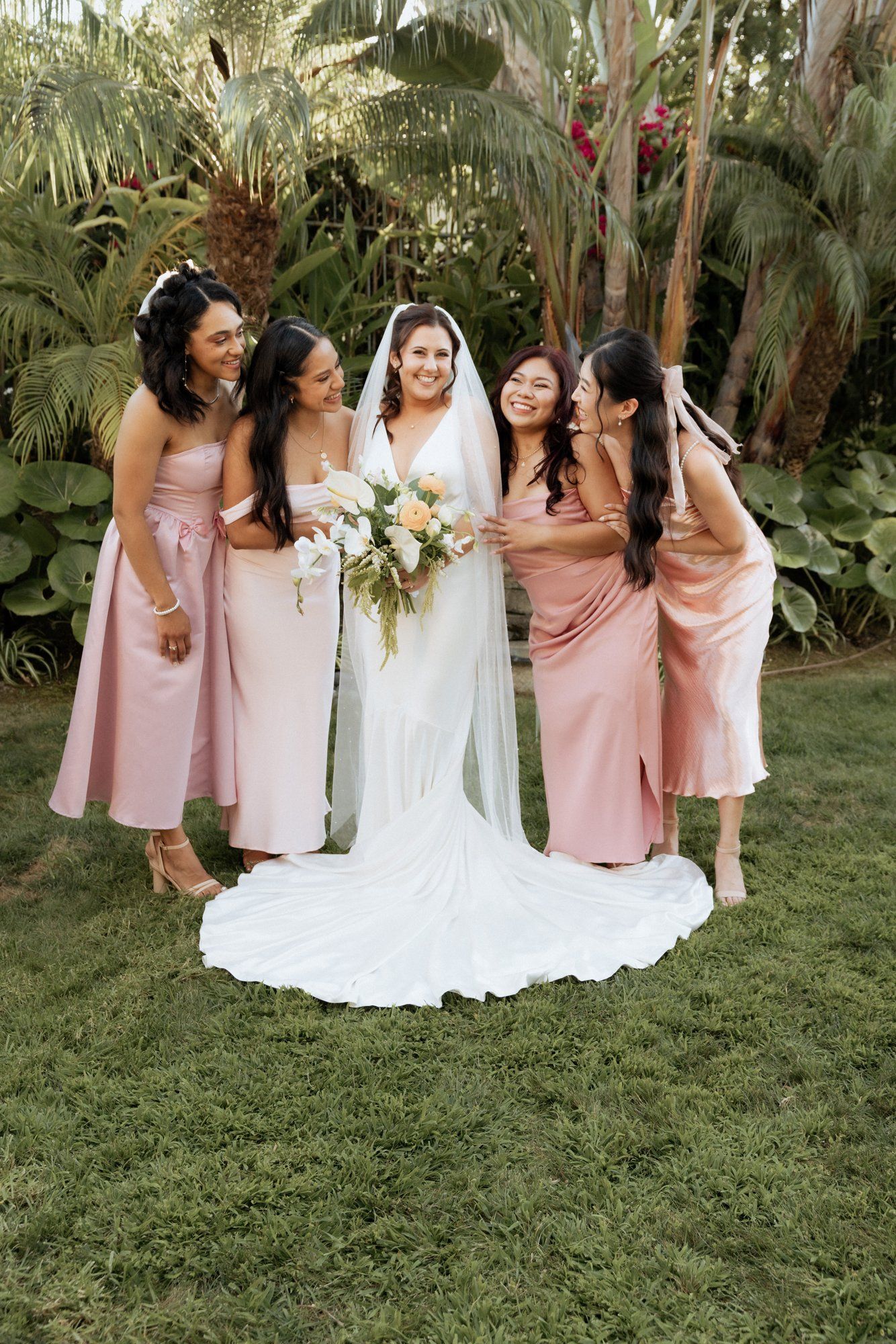 private cliffside residence wedding socal live painter, Portraits Above the Cove: This Coastal Private-Residence Wedding on Film