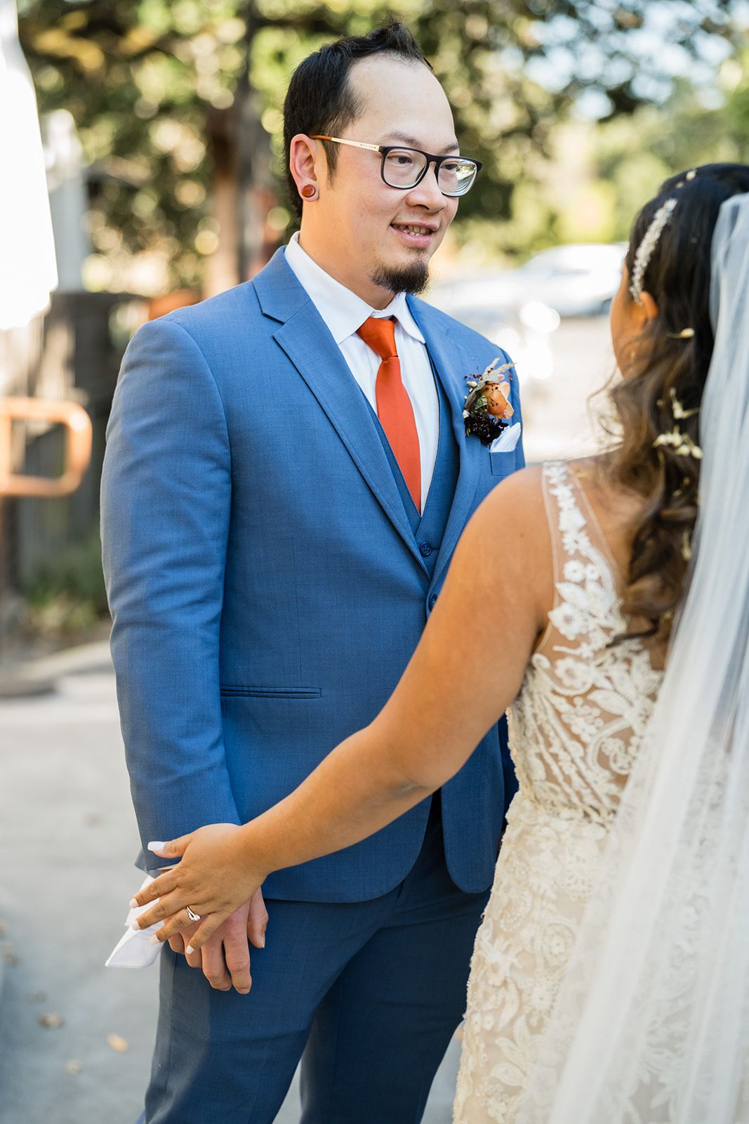 glen ellen wine-country wedding with an oyster bar, Portraits and an Open Oyster Bar at Songbird Parlour