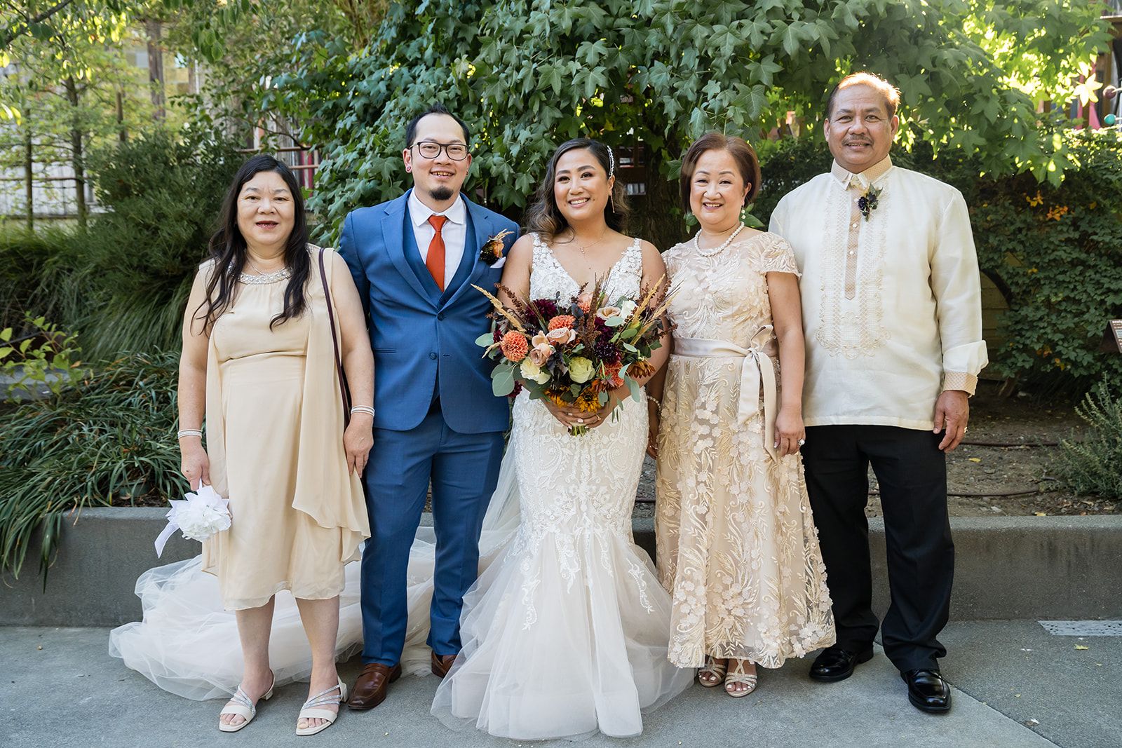 glen ellen wine-country wedding with an oyster bar, Portraits and an Open Oyster Bar at Songbird Parlour