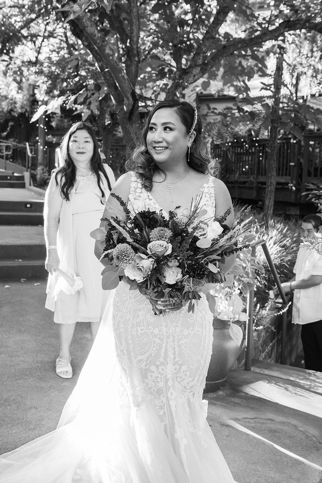 glen ellen wine-country wedding with an oyster bar, Portraits and an Open Oyster Bar at Songbird Parlour