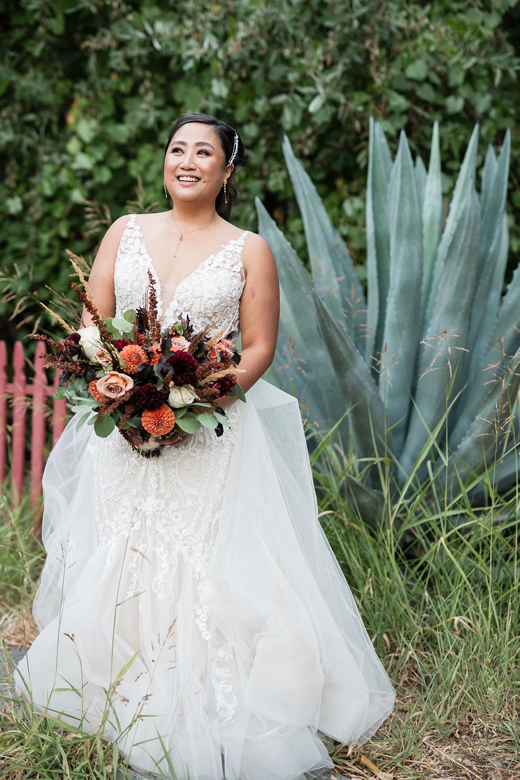glen ellen wine-country wedding with an oyster bar, Portraits and an Open Oyster Bar at Songbird Parlour