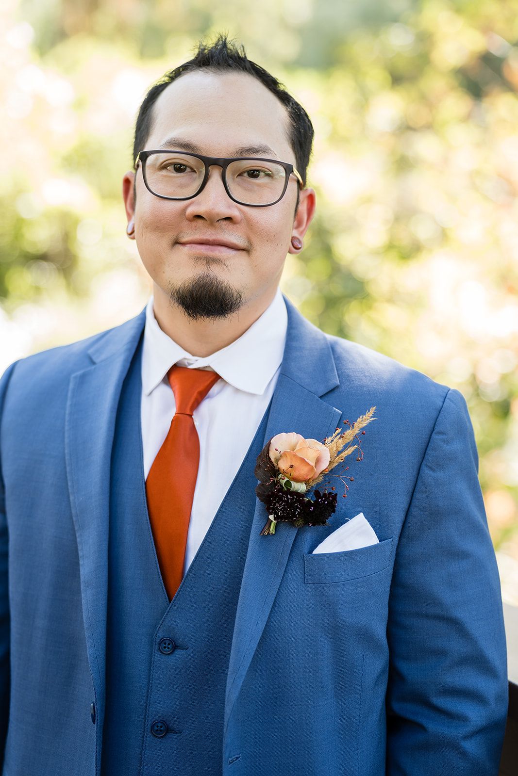 glen ellen wine-country wedding with an oyster bar, Portraits and an Open Oyster Bar