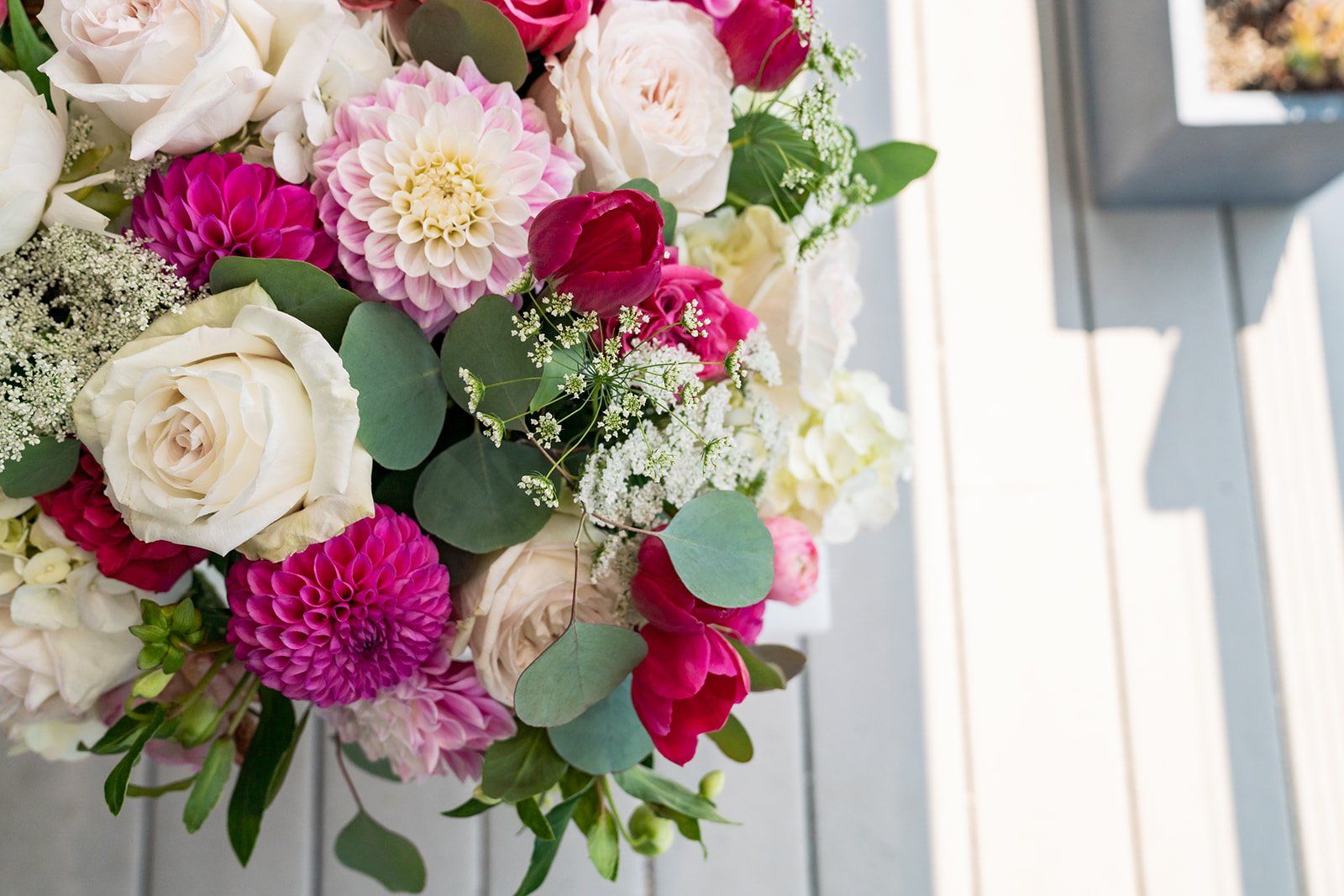 midcentury modern micro wedding at case study house #26, Getting Ready Inside the Glass House