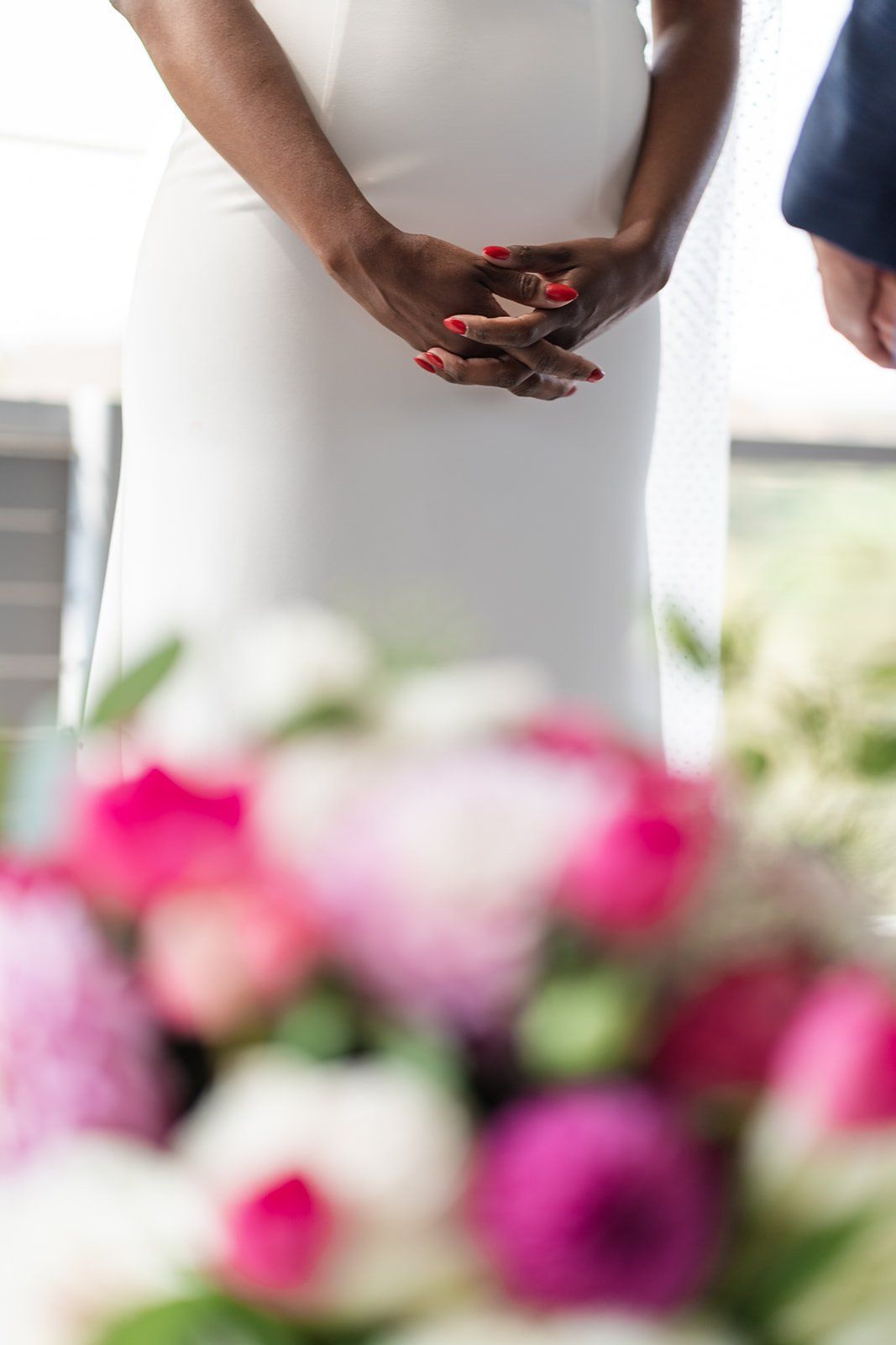 midcentury modern micro wedding at case study house 26, A Midcentury Modern Ceremony on the Balcony