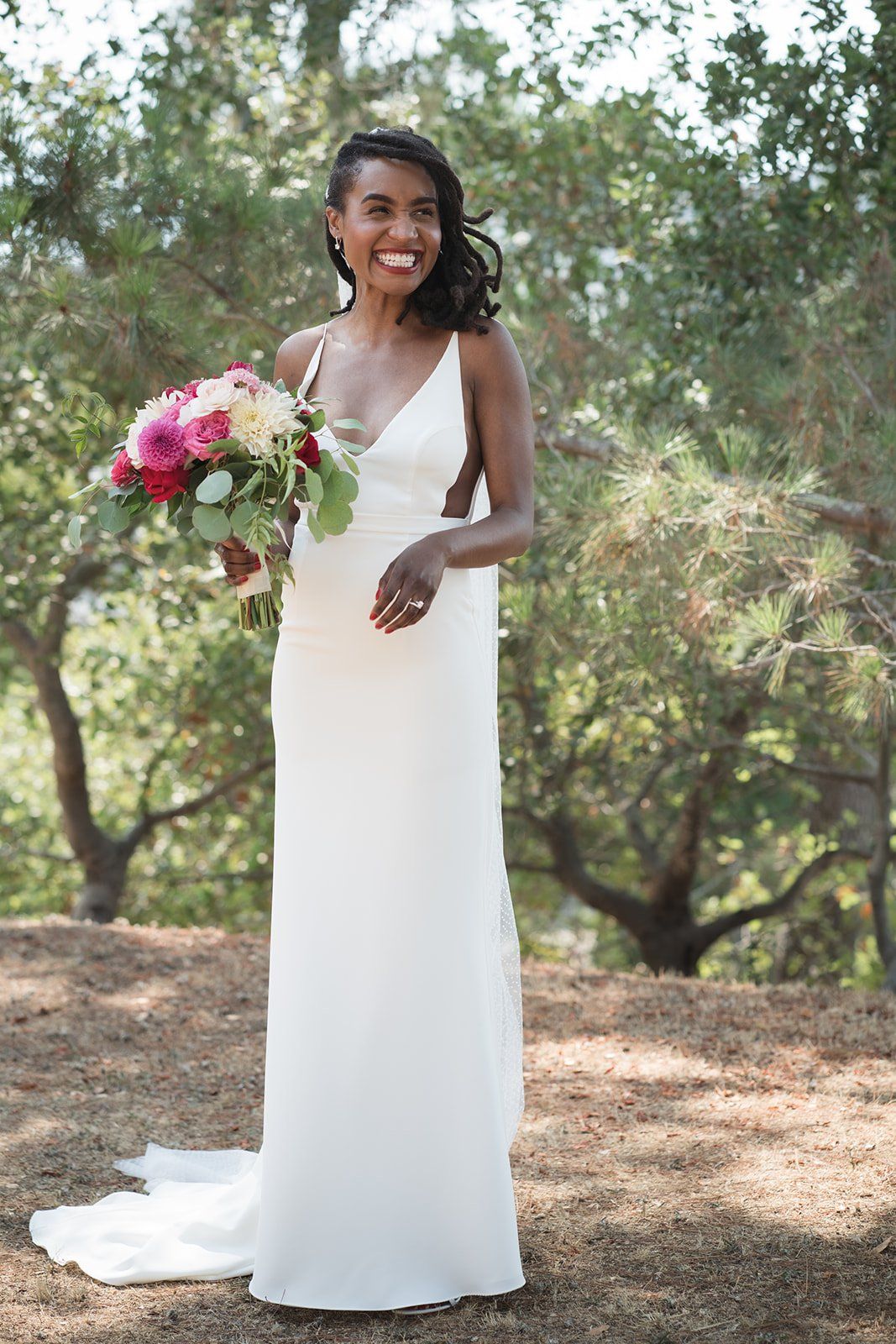midcentury modern micro wedding at case study house 26, Portraits Inside a Landmark