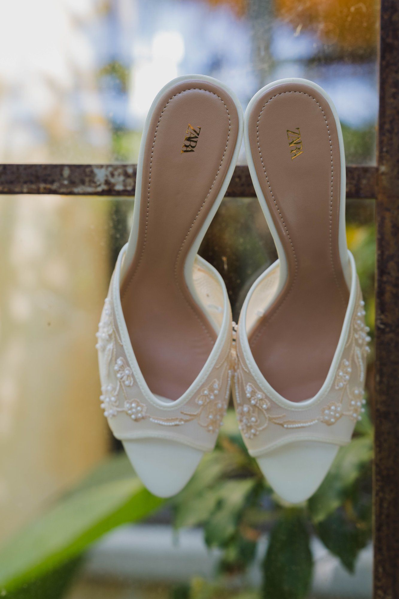 two-venue micro wedding, topanga canyon, Getting Ready for a Two-Venue Topanga Wedding