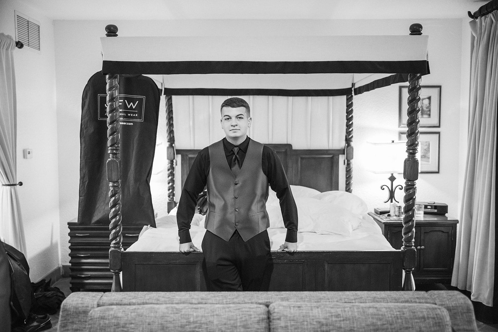 luxury spa-resort wedding at the fairmont sonoma mission inn, Getting Ready at the Fairmont Sonoma Mission Inn