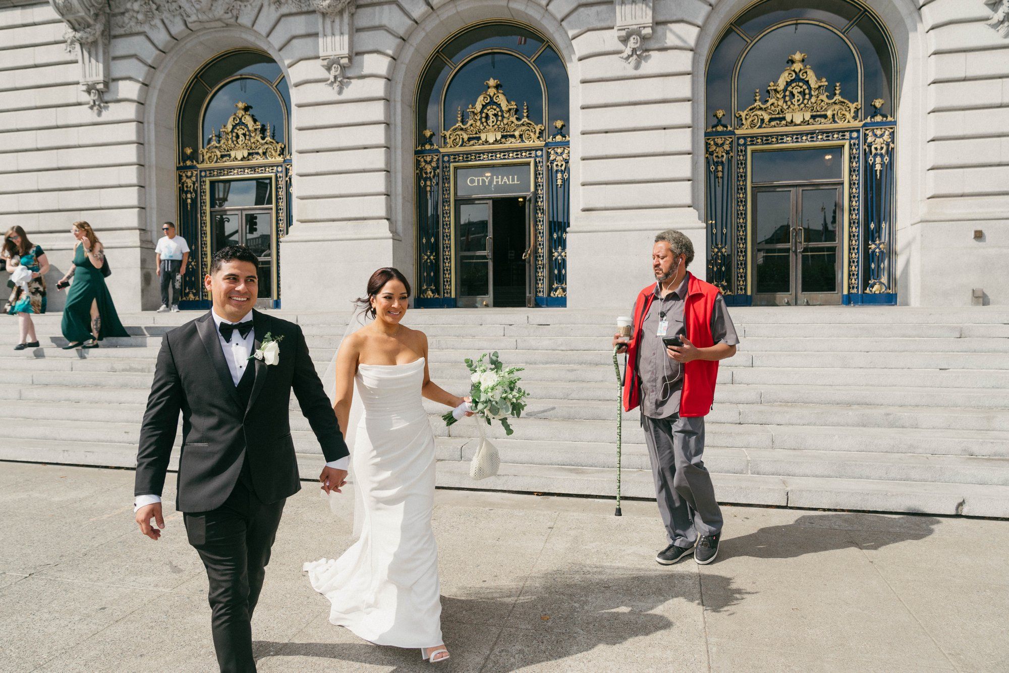 classic city hall micro wedding, grand staircase, Portraits Under the Dome
