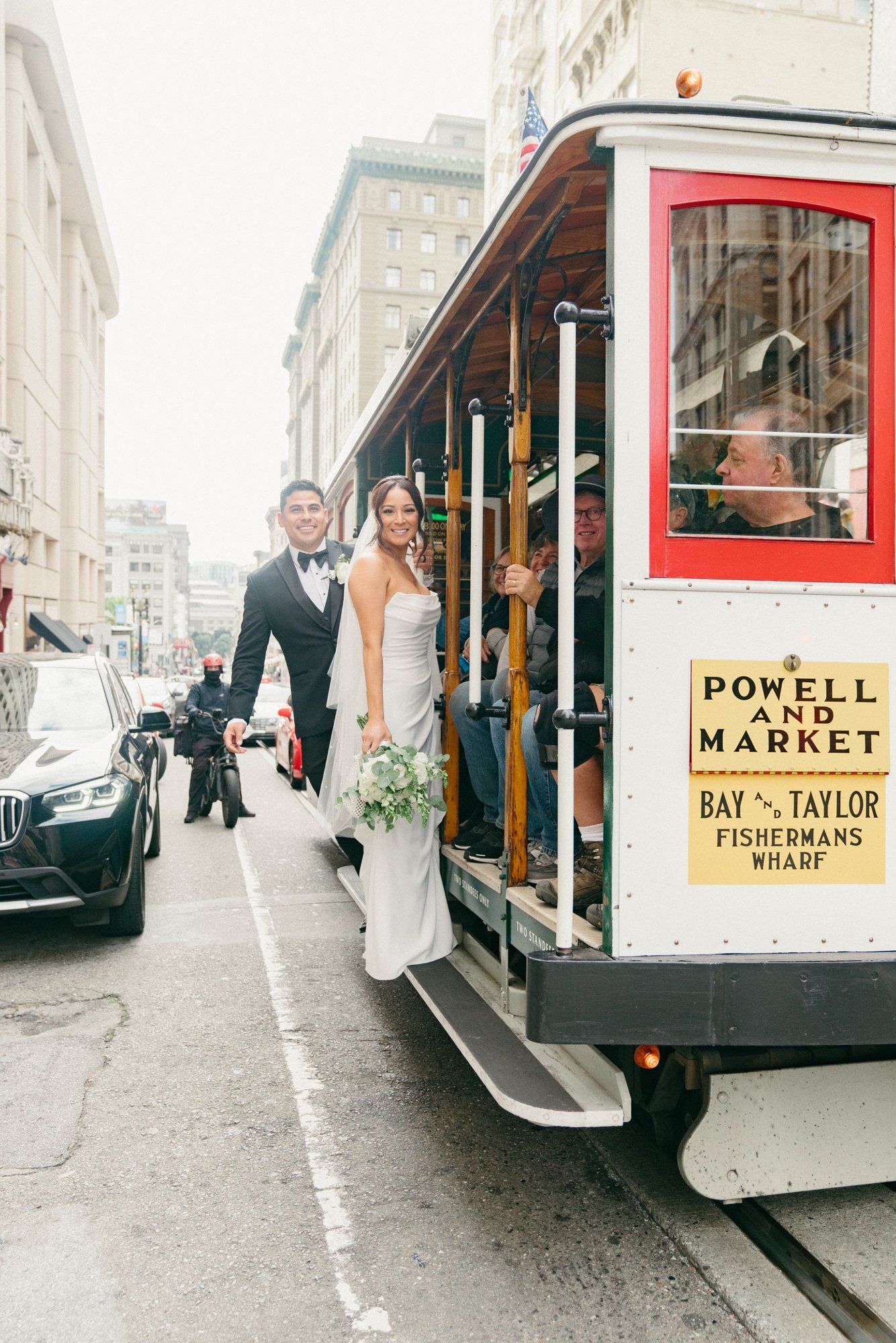 classic city hall micro wedding, grand staircase, Portraits Under the Dome