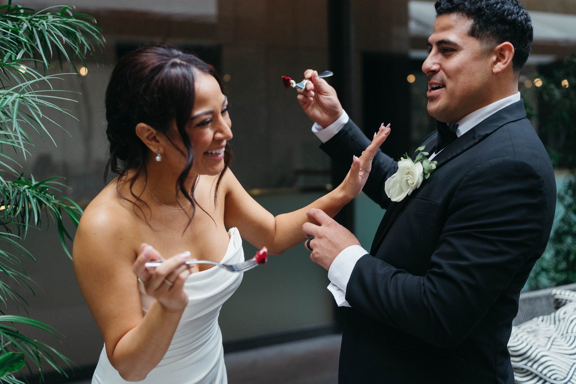 classic city hall micro wedding, grand staircase, Portraits Under the Dome