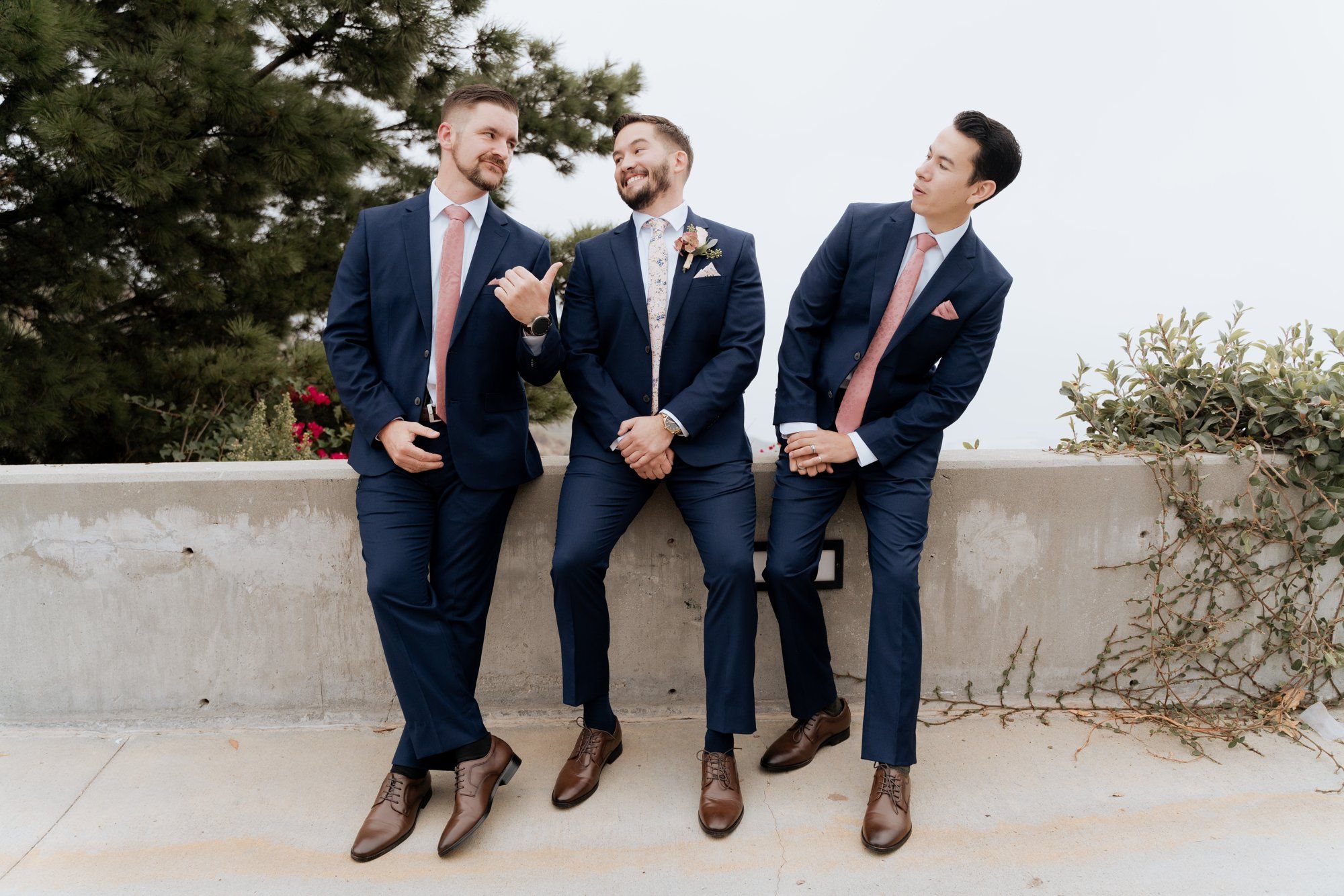 private cliffside residence wedding, malibu, Portraits Along the Coast at Sunset