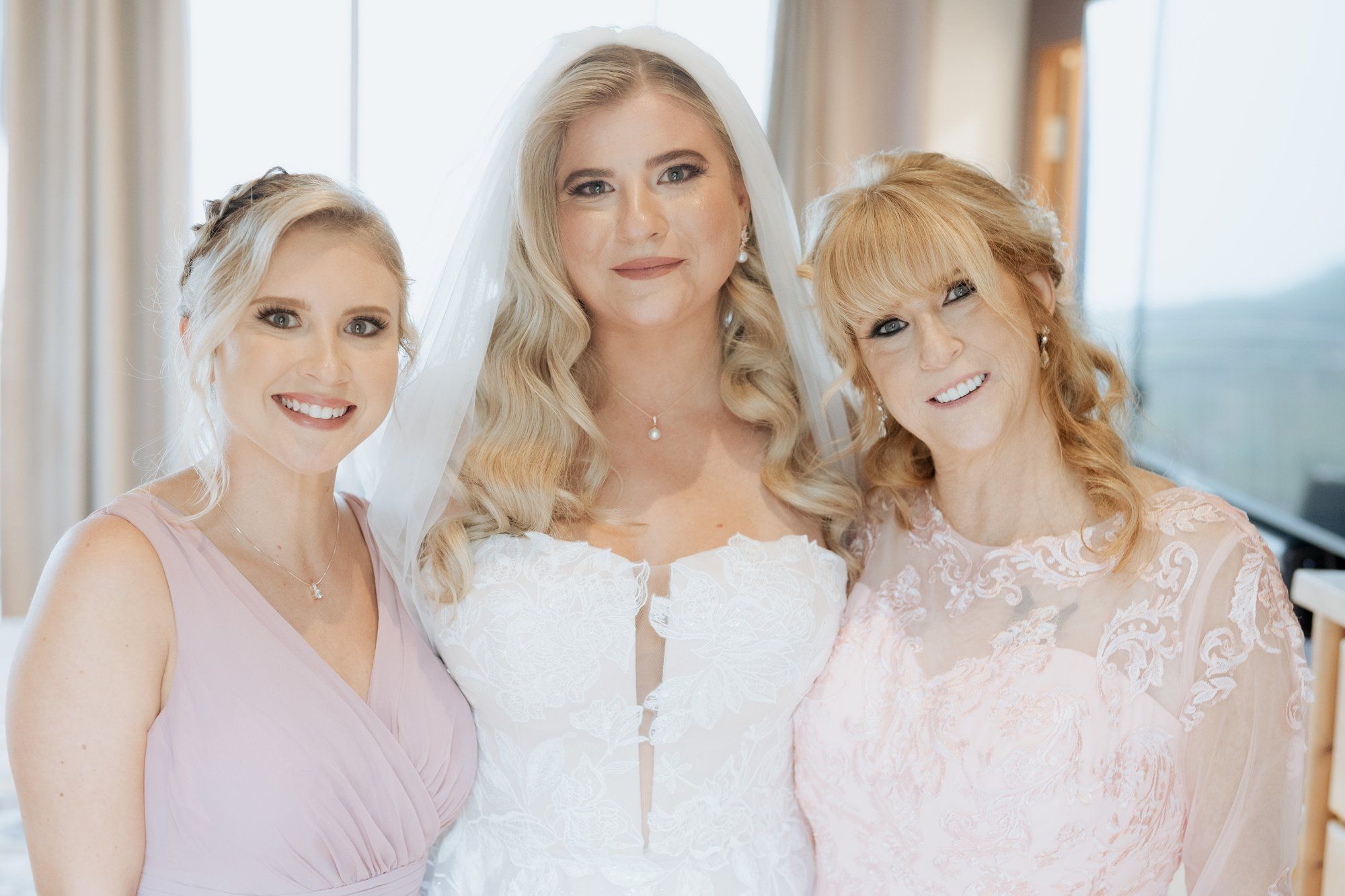 private cliffside residence wedding, malibu, Portraits Along the Coast at Sunset