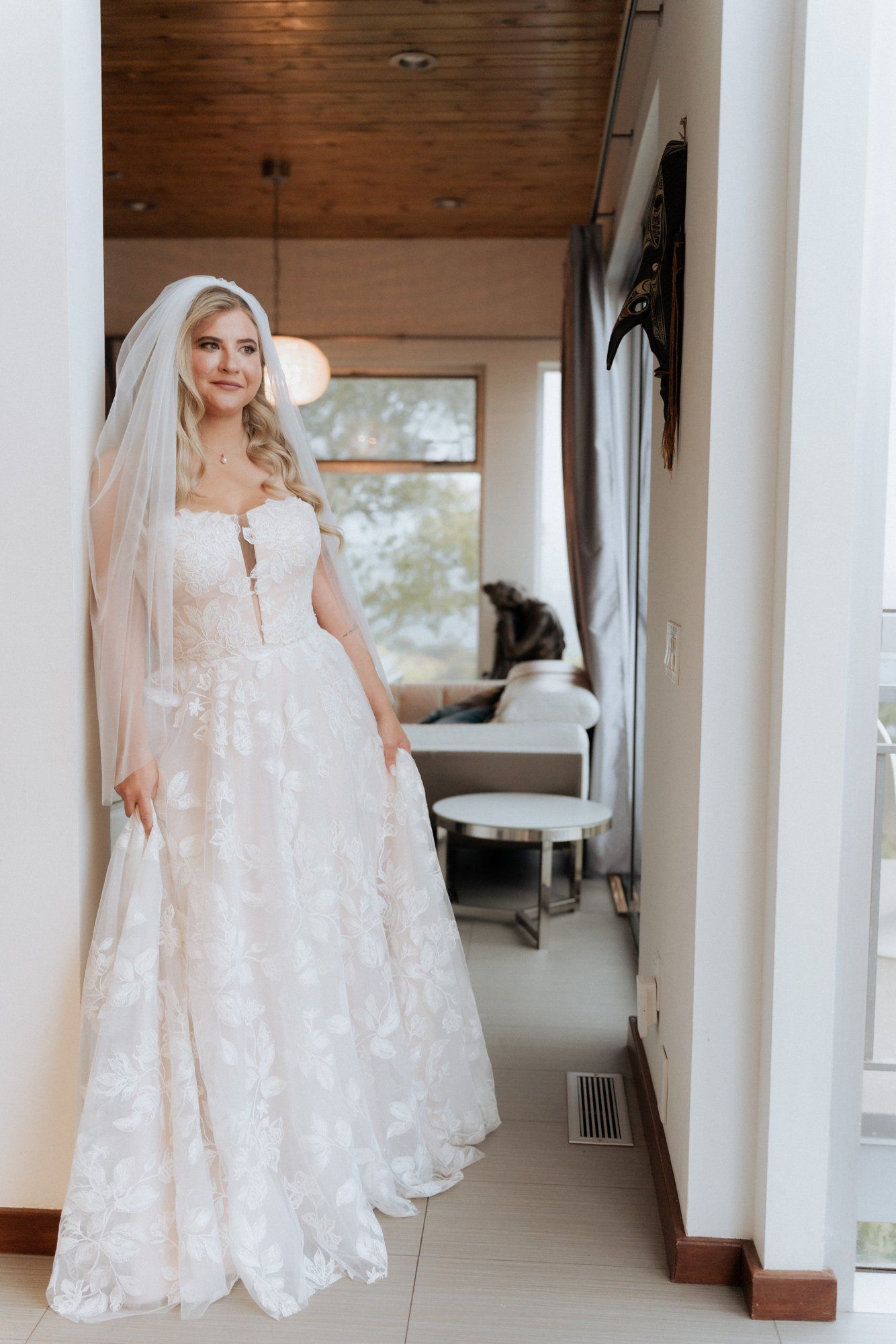 private cliffside residence wedding, malibu, Two Getting-Ready Floors at the Private Malibu Cliffside Residence