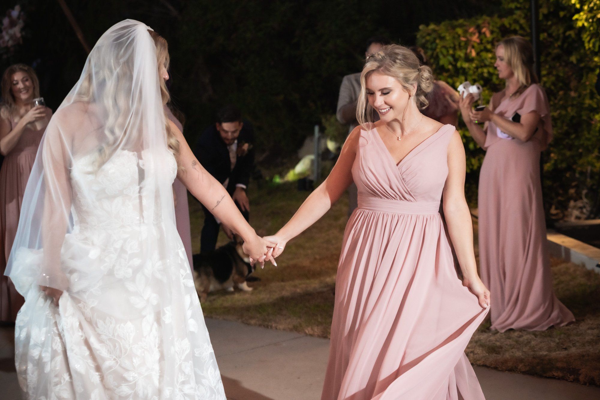 private cliffside residence wedding, malibu, Dinner, Dances, and the Cake by the Pool