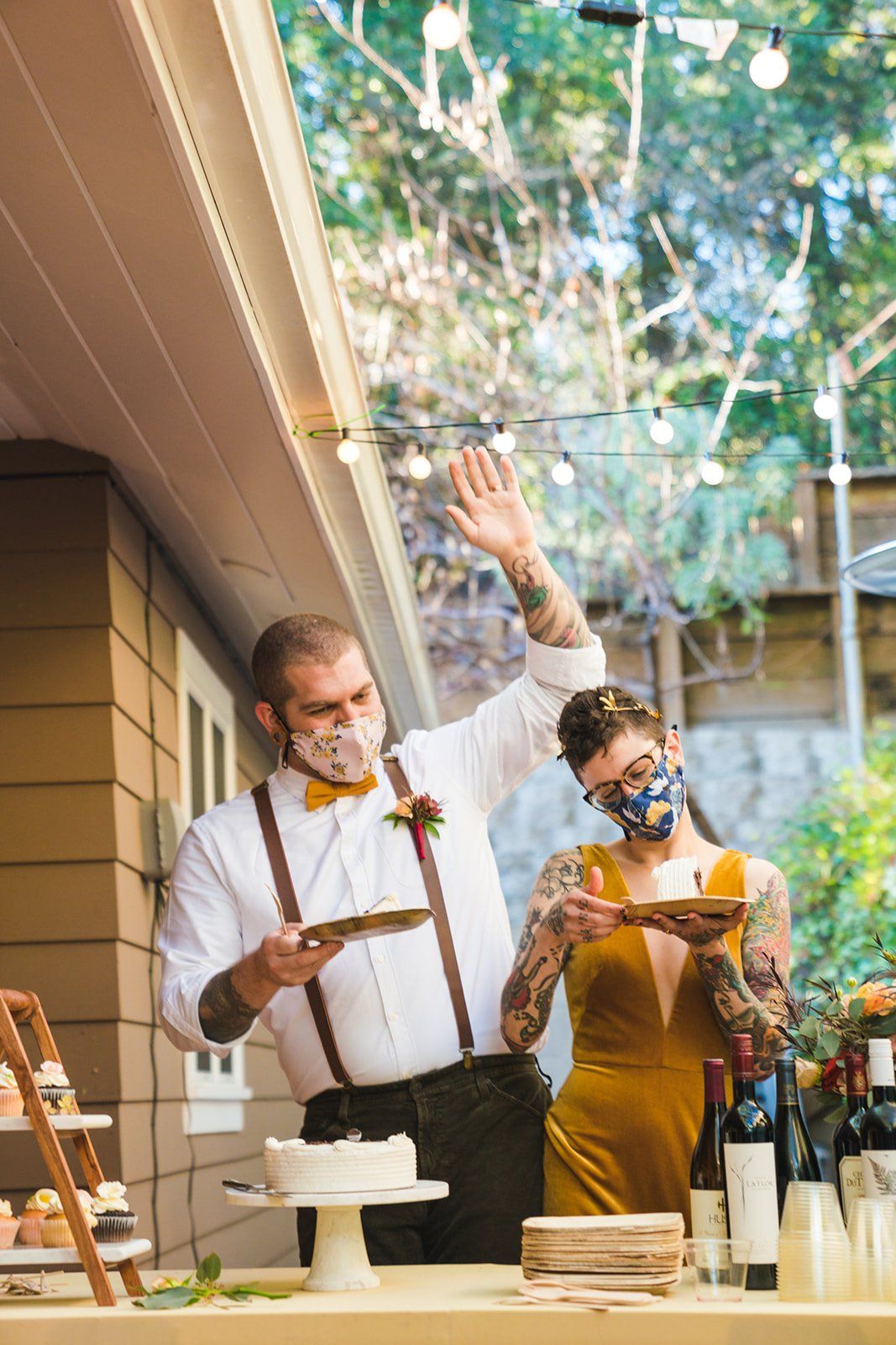 oakland backyard micro wedding, Cake and a First Dance in the Oakland Backyard
