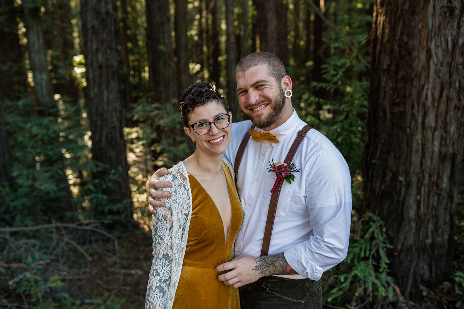 oakland backyard micro wedding, Portraits in the Redwoods