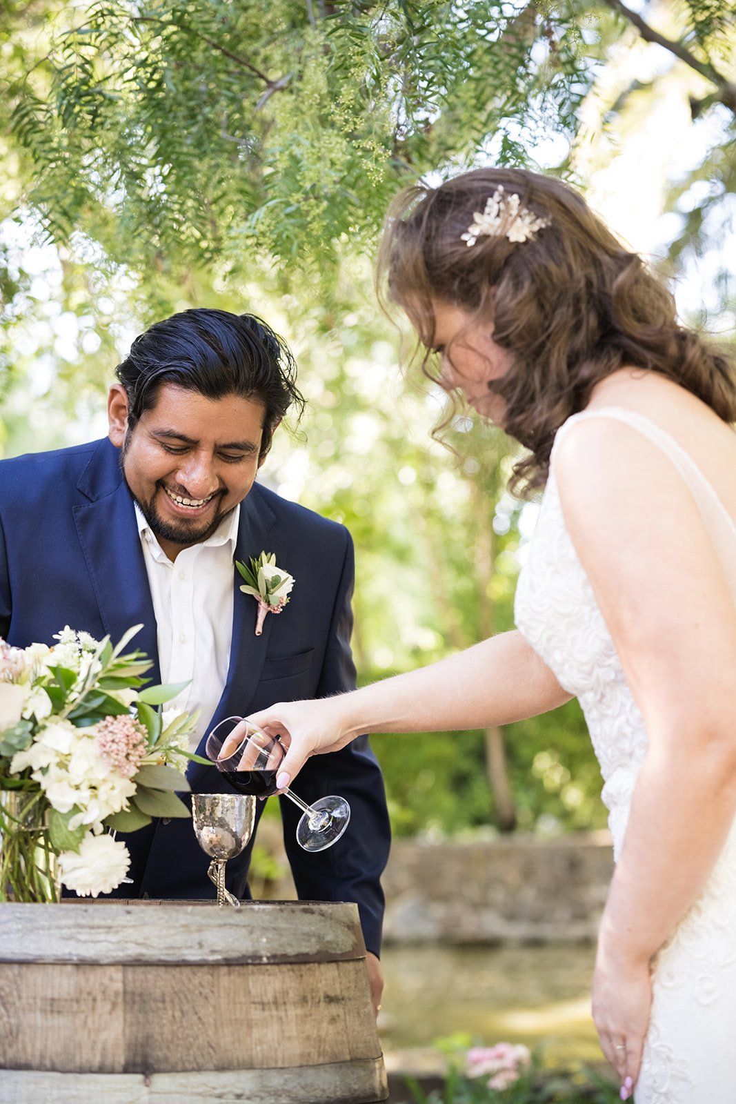 destination vineyard minimony planned from iowa cline 8 guests, The Ceremony