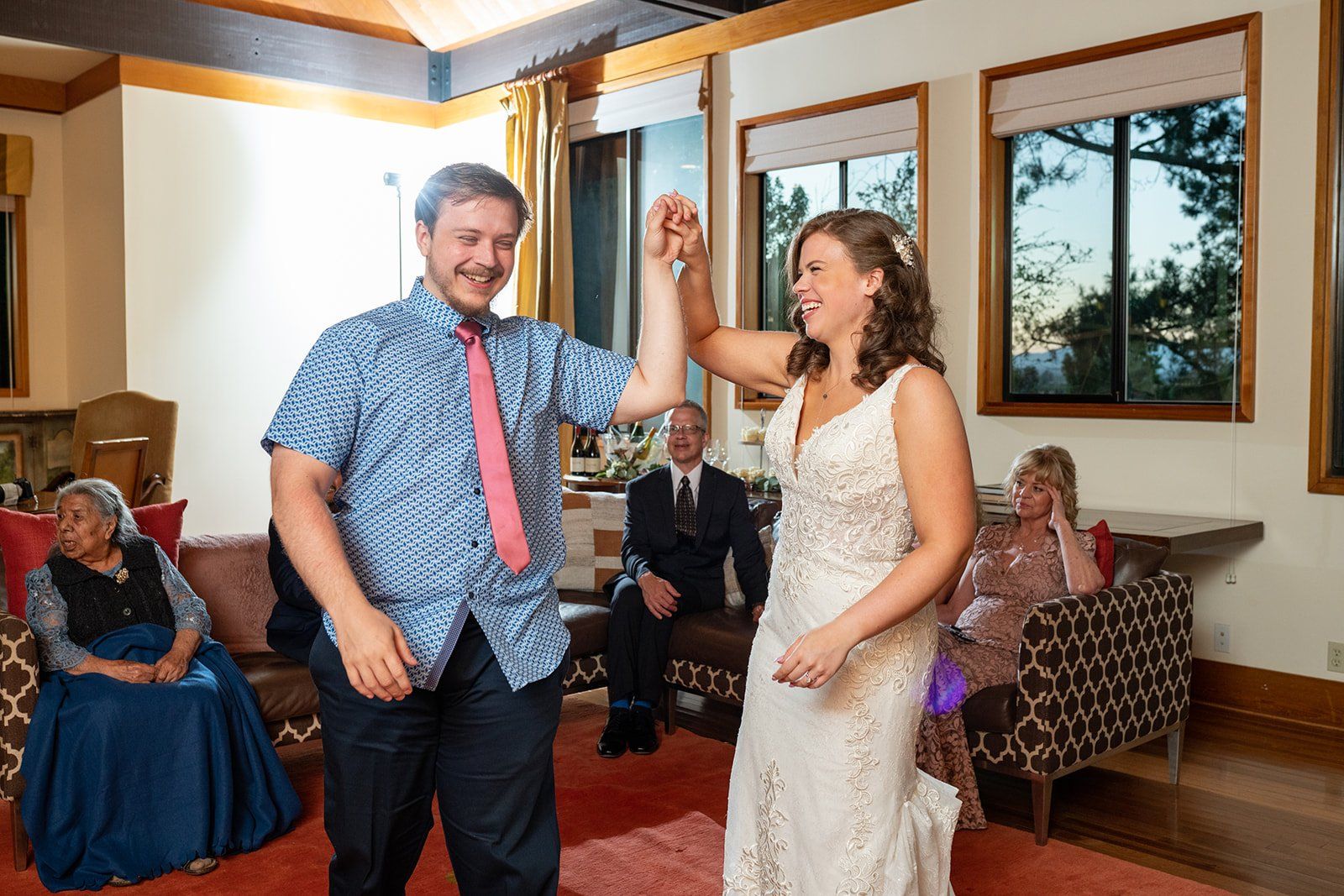destination vineyard minimony planned from iowa, Eight People Who Made the Trip to Cline