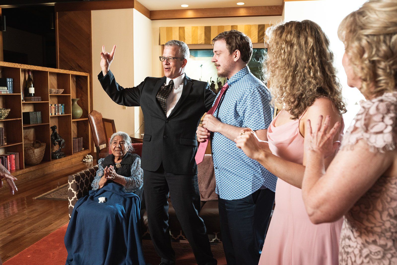 destination vineyard minimony planned from iowa, Eight People Who Made the Trip to Cline
