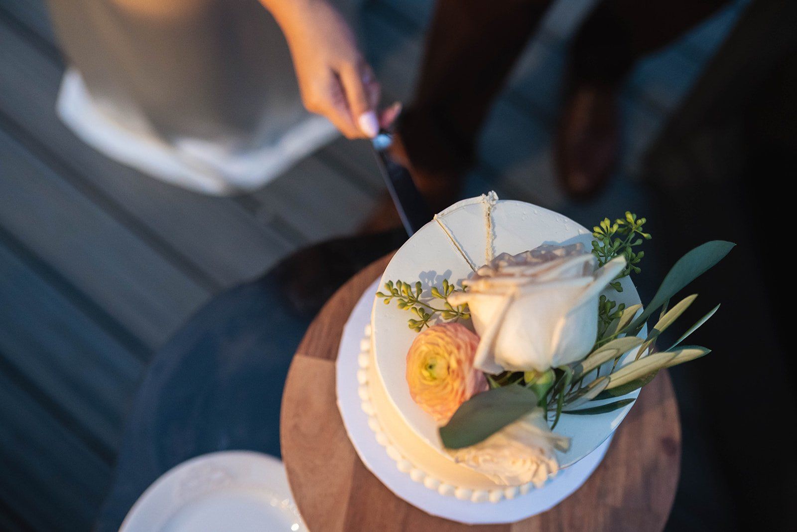 two-person elopement at wander anchor bay, Dinner for Two at the House