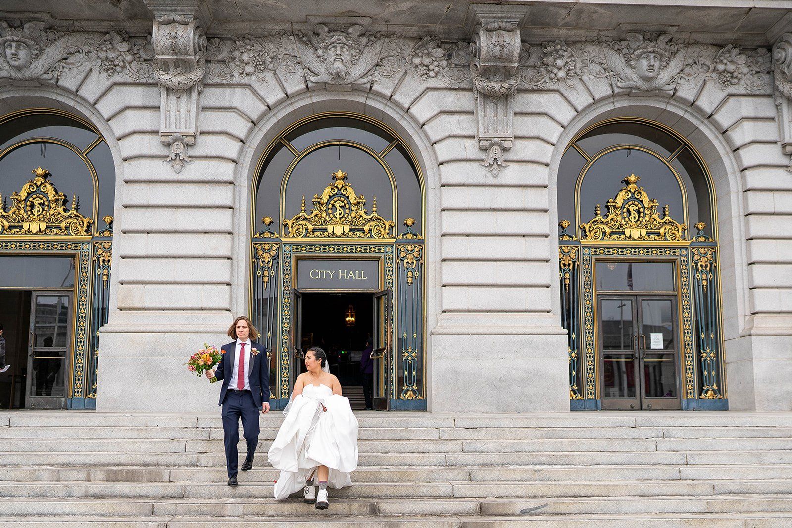 restaurant micro wedding at fable, sf, Portraits Under the Rotunda