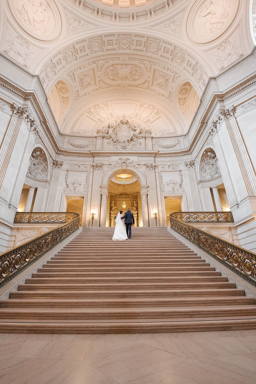 restaurant micro wedding at fable, sf, Portraits Under the Rotunda