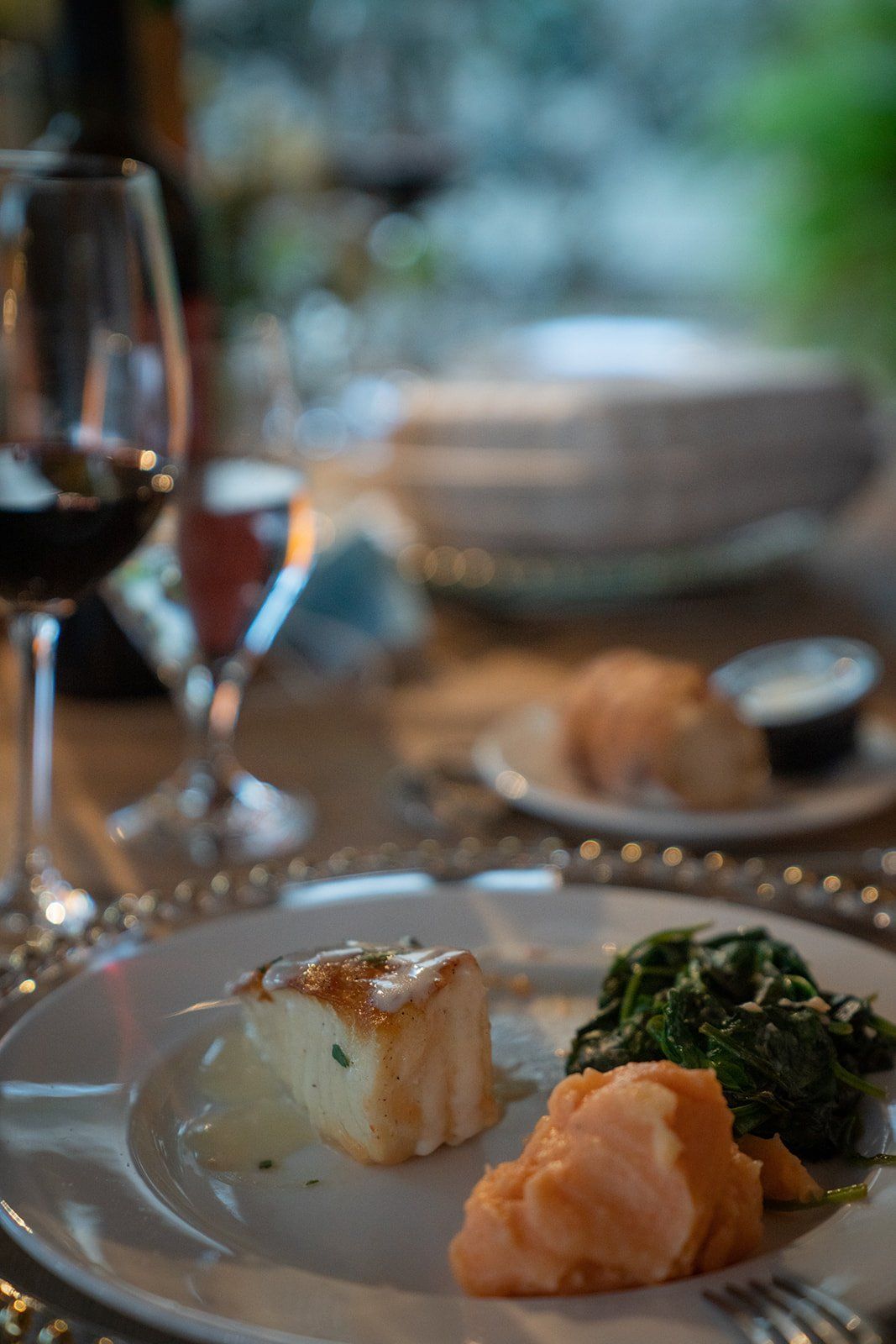 intimate carmel wedding at tehama golf club, A Tented Dinner as the Rain Came Down