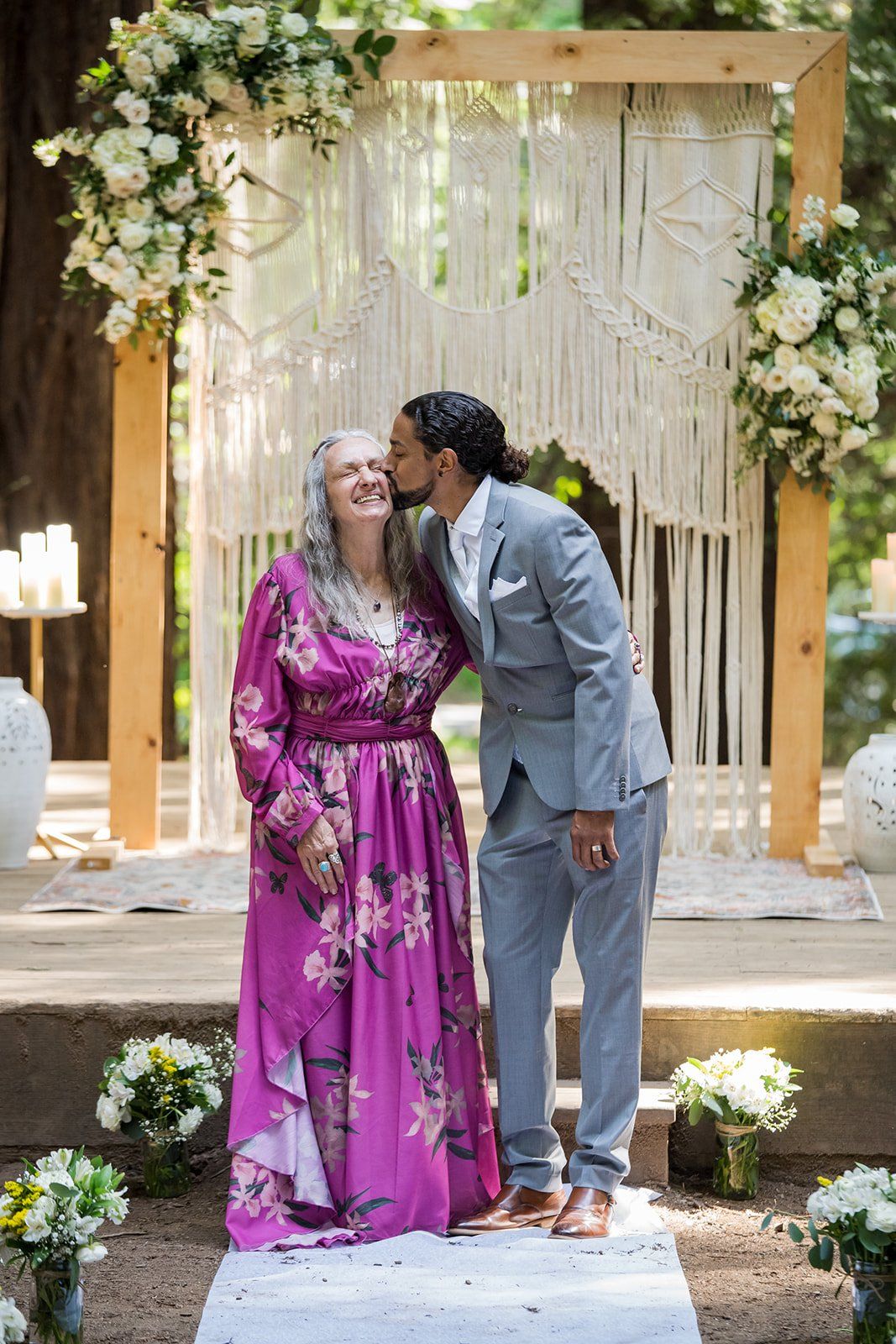 redwoods micro wedding at old mill park, A Redwoods Micro Wedding Ceremony in the Amphitheater