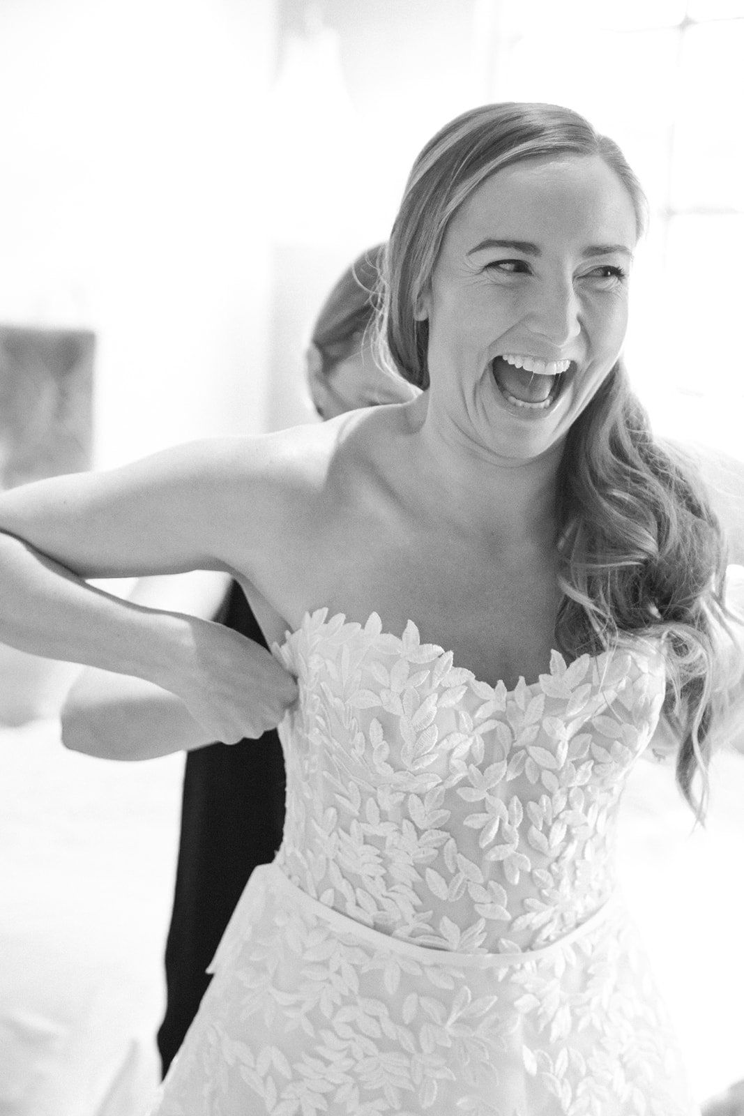 carmel elopement, Getting Ready at Bernardus Lodge