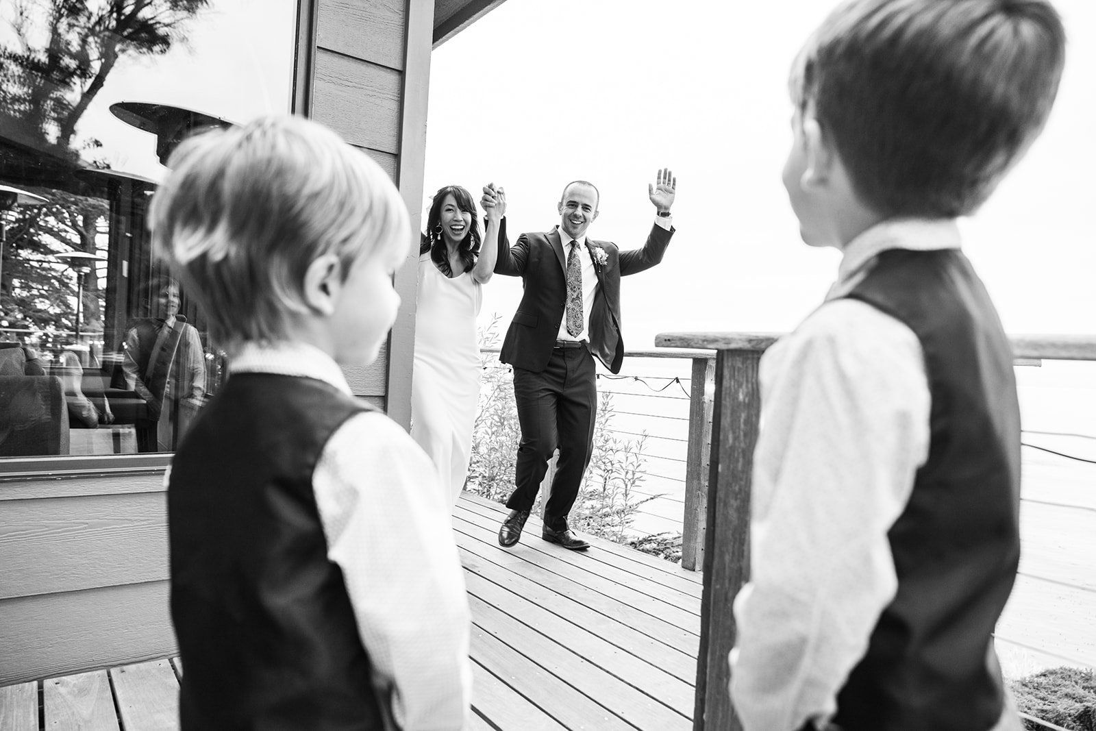full-estate micro wedding at wind and sea big sur, Married on the Big Sur Cliff. Full Estate, His Father Officiating