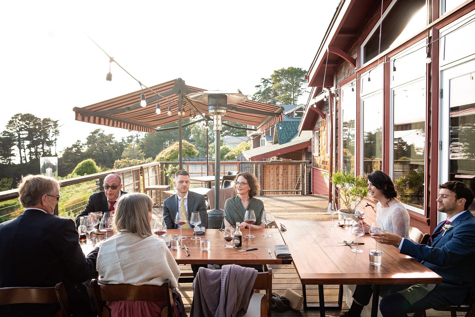 oceanfront inn minimony at harbor house mendocino, One Long Table by the Water