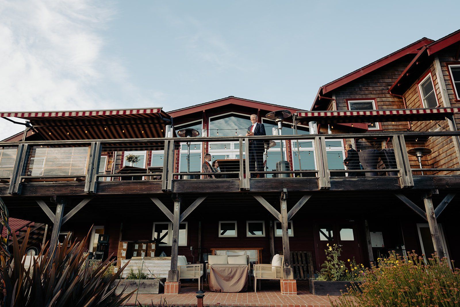 oceanfront inn minimony at harbor house mendocino, One Long Table by the Water