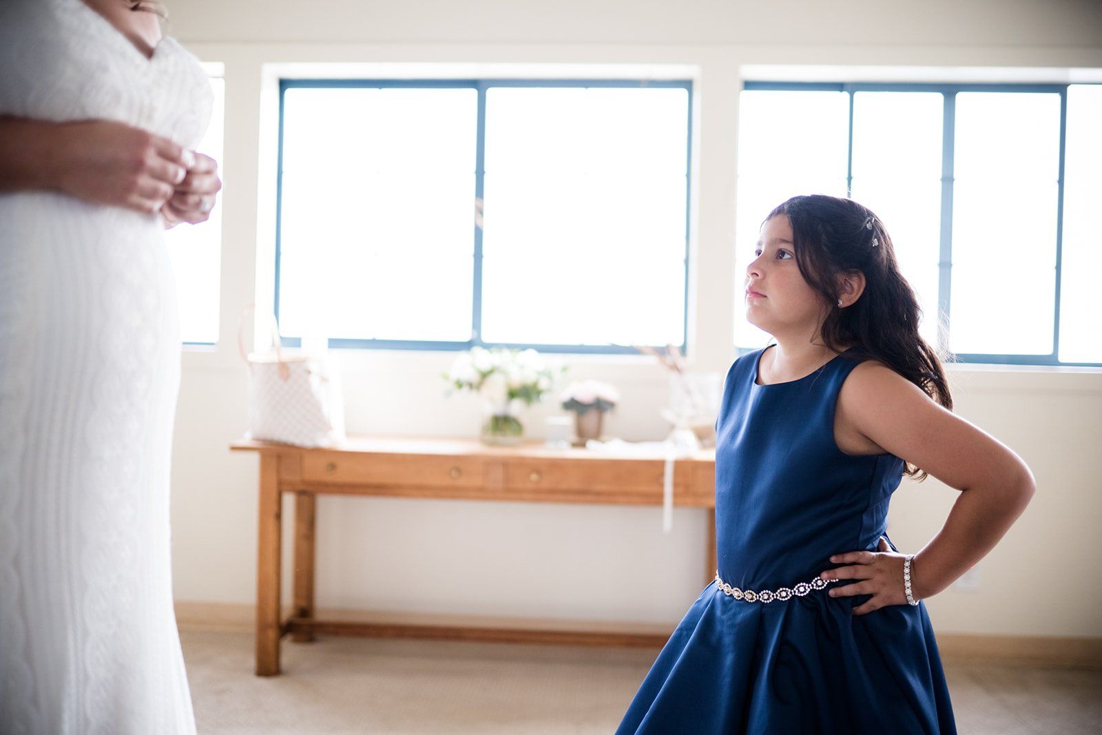 largest micro wedding at mavericks house, Getting Ready at Mavericks House