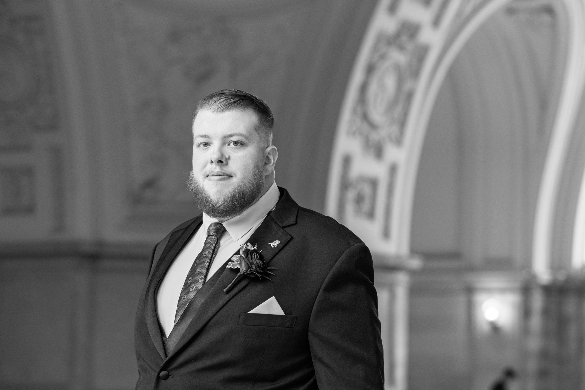 city hall elopement with a live cellist (7 guests), Portraits Inside City Hall