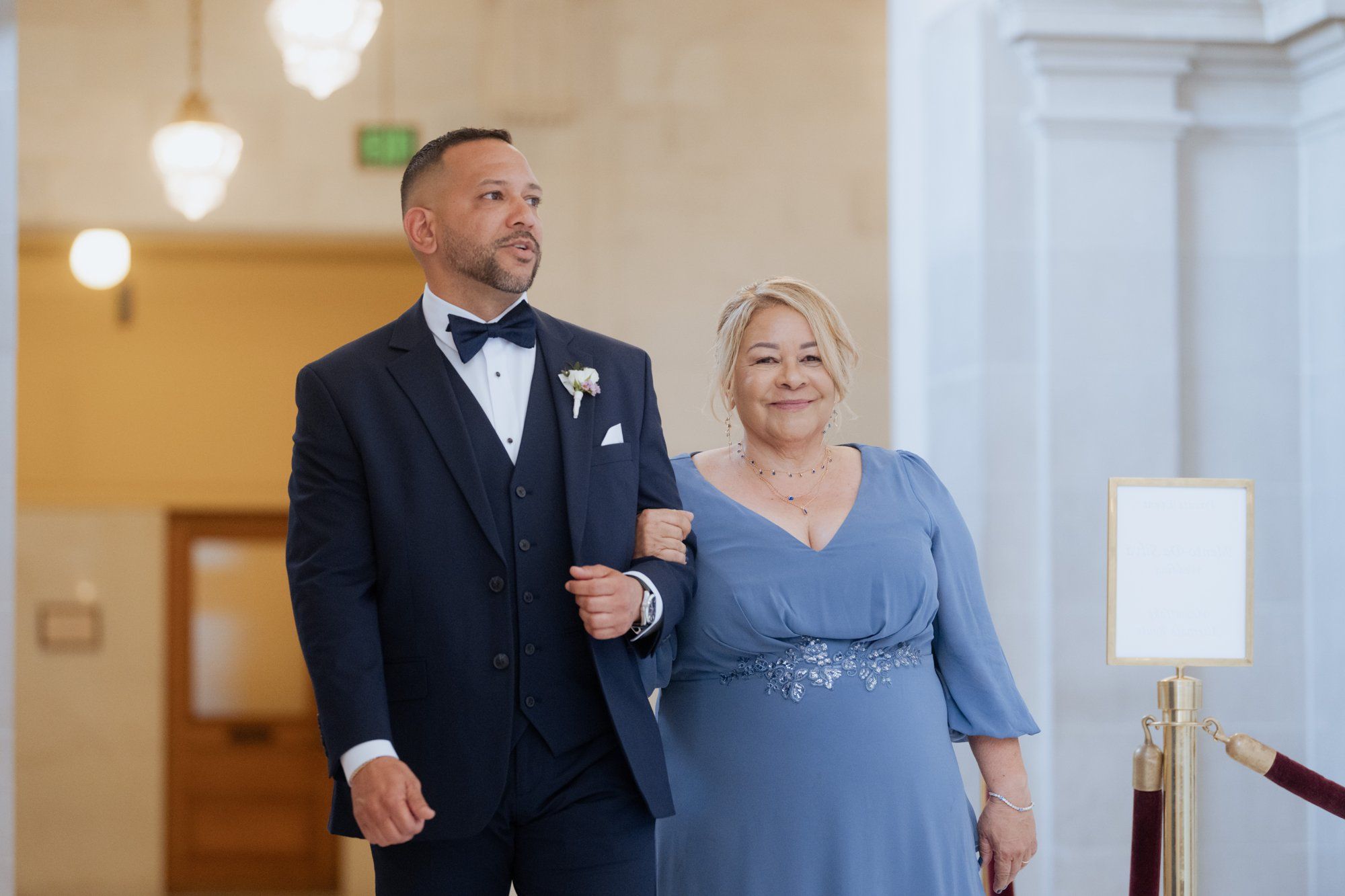 spring city hall micro wedding, A Spring City Hall Ceremony Under the Rotunda