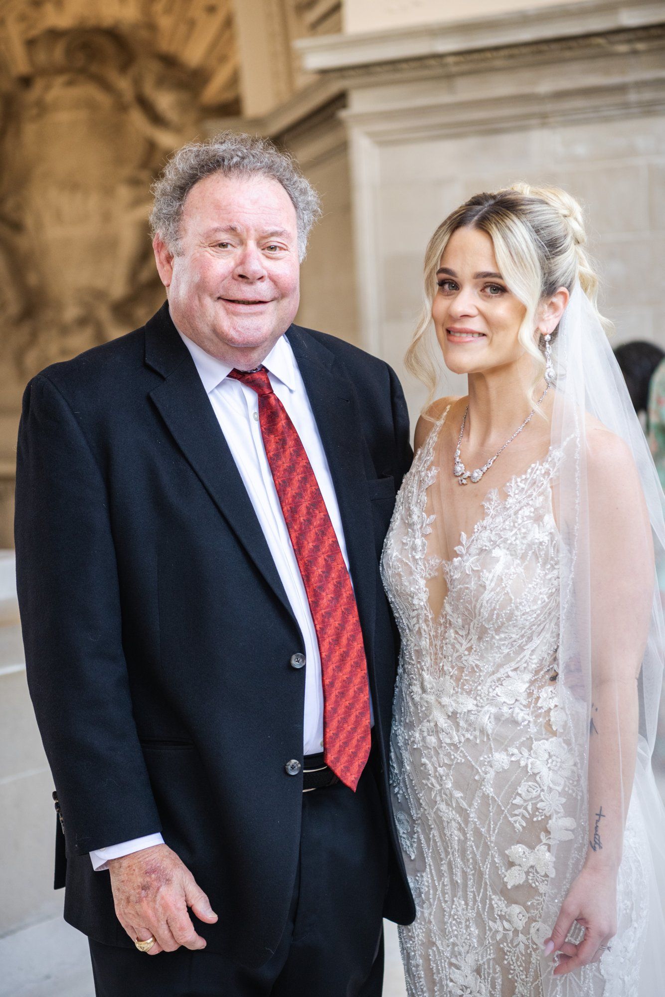 spring city hall micro wedding, Portraits on the Grand Staircase of San Francisco City Hall