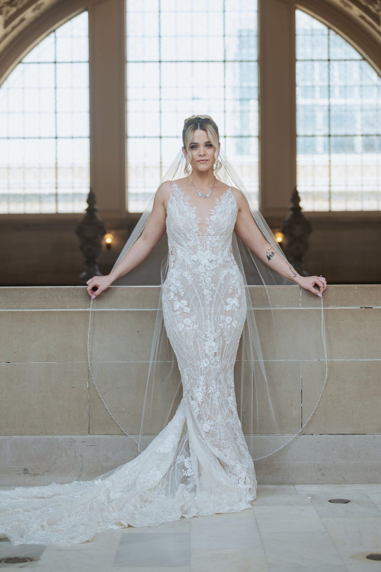 spring city hall micro wedding, Portraits on the Grand Staircase of San Francisco City Hall
