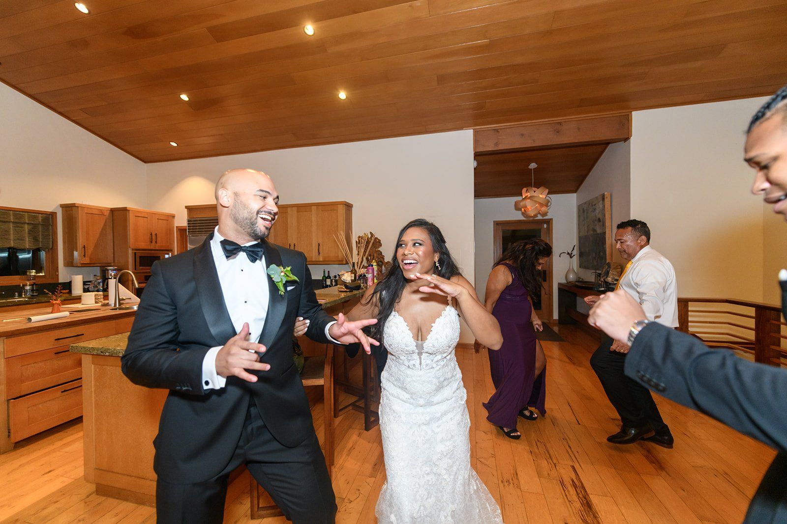 cliffside estate wedding at Wind and Sea Big Sur, Dinner and Dancing at the Wind and Sea Estate