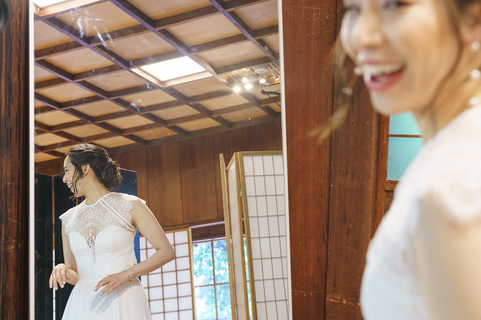 intimate morning ceremony at hakone japanese garden (10 guests), Getting Ready Before the Gardens Opened