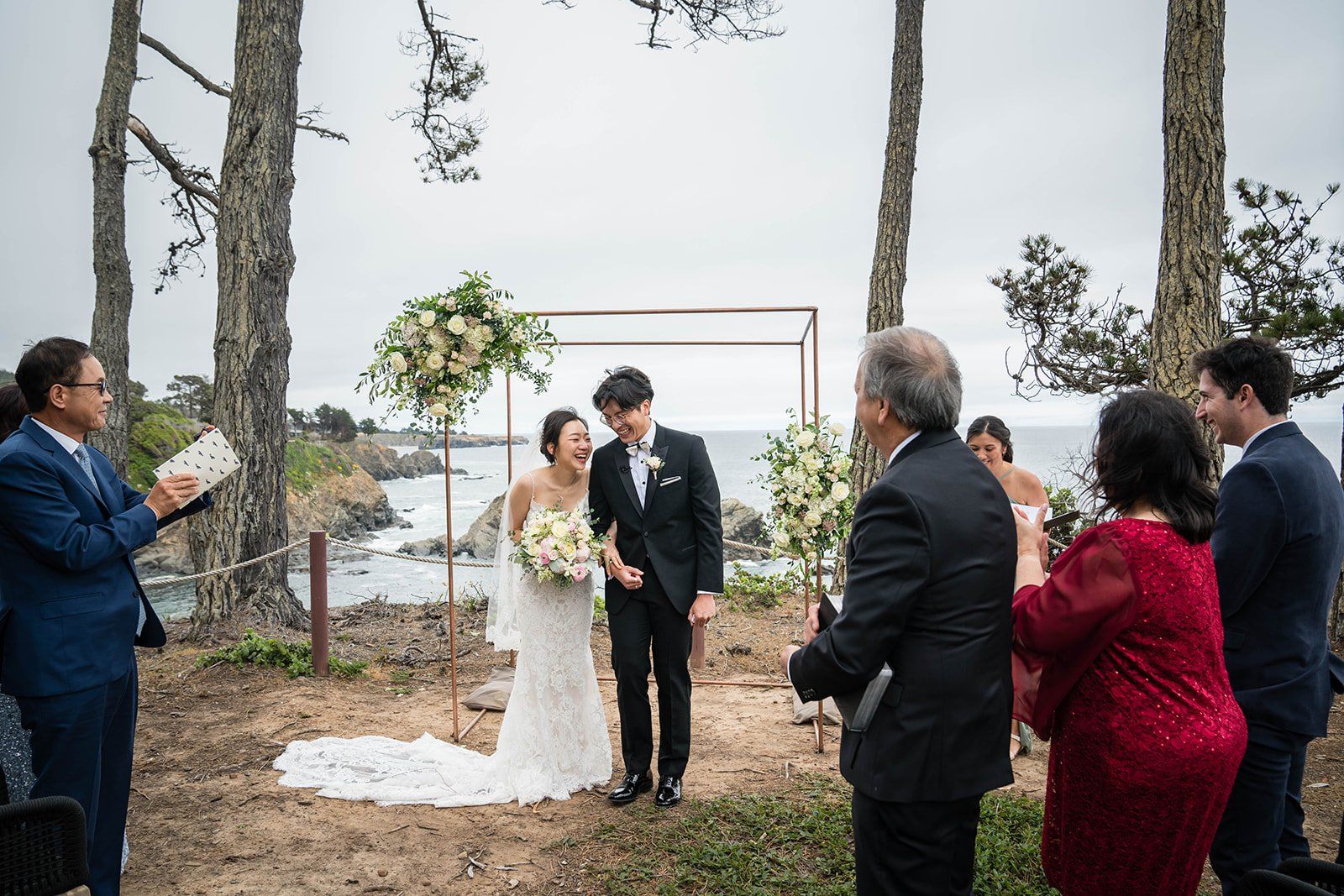 intimate Anchor Bay minimony, Vows on the Bluff Above the Mendocino Coast