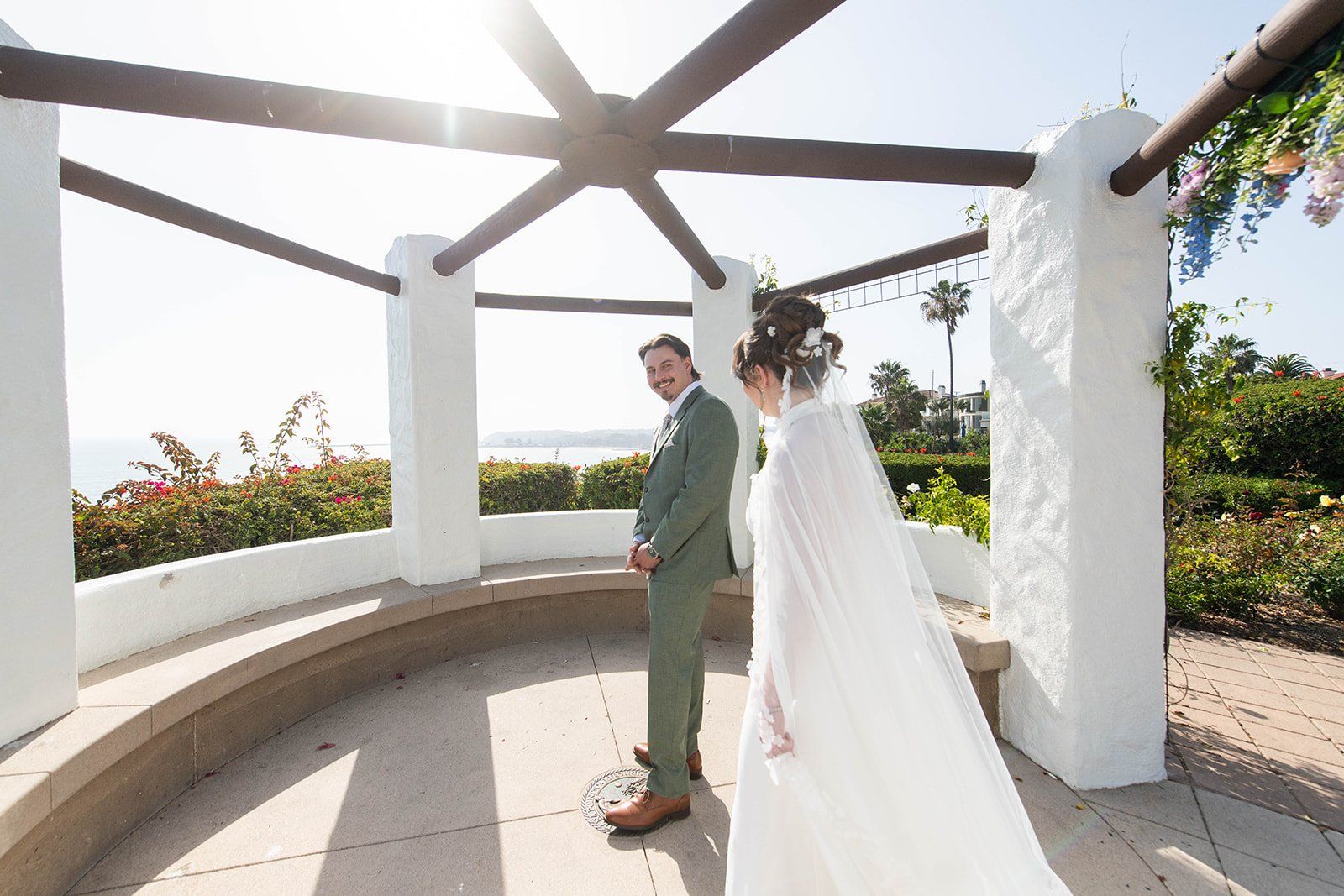 dana point gazebo coastal elopement, The Ceremony at the Gazebo