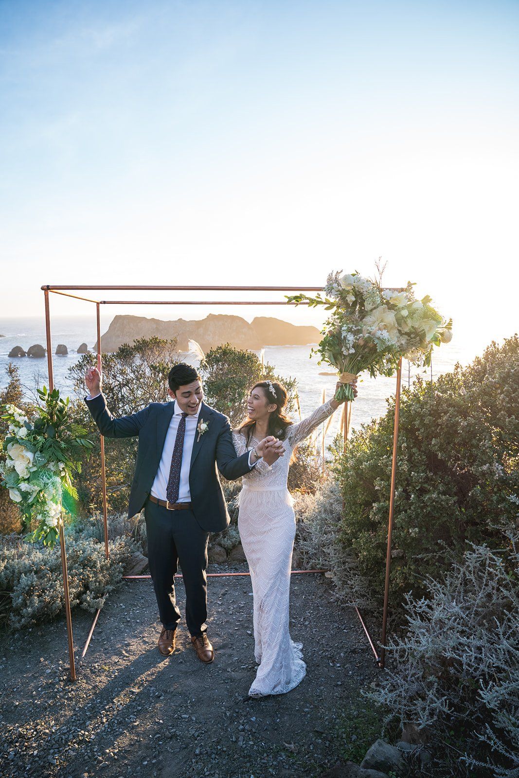 harbor house inn elopement on the mendocino coast, Vows on the Bluff Above the Pacific