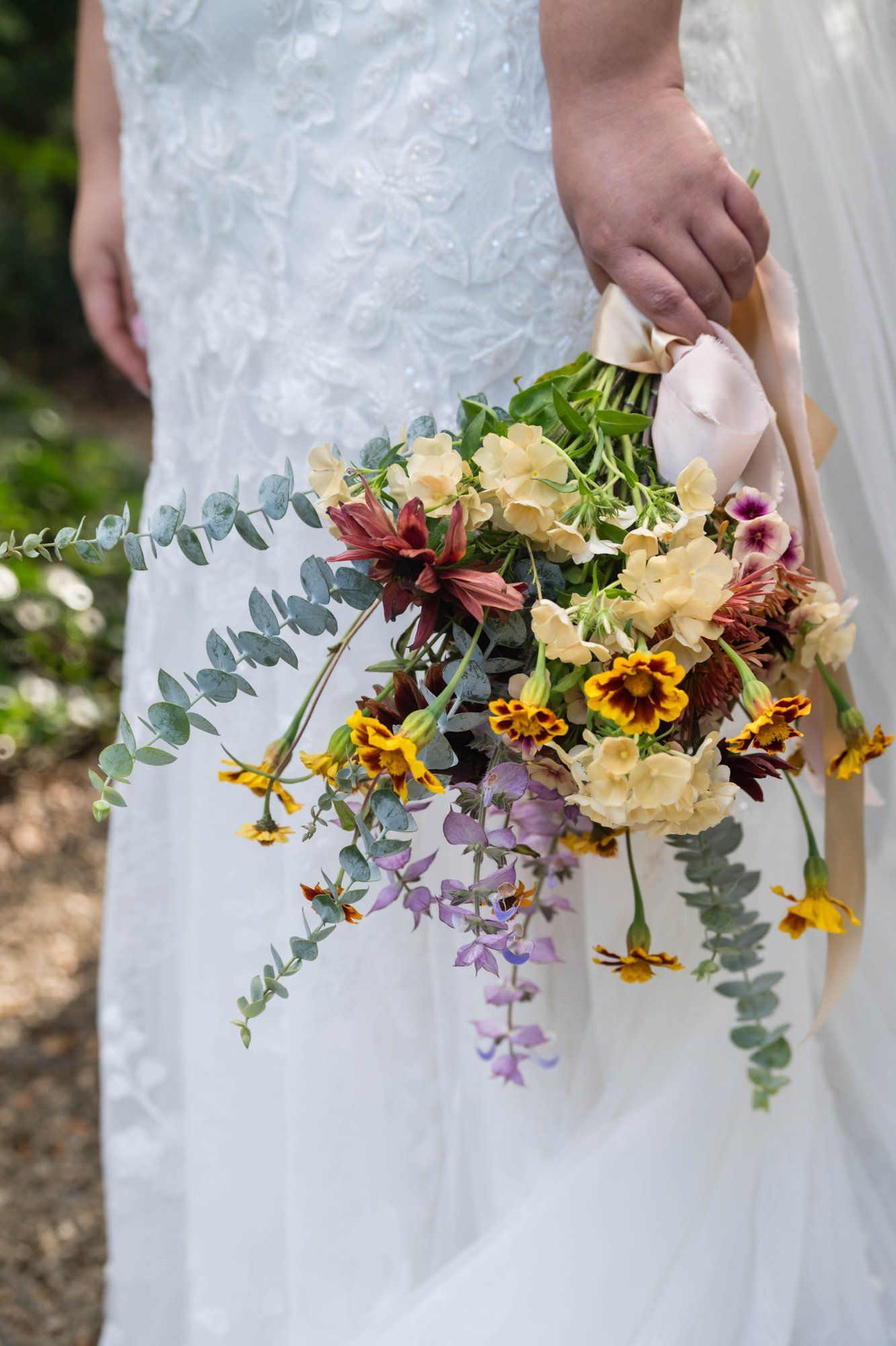 fall-foliage micro wedding at sand rock farm (november, 22 guests), Family Photos at the Autumn Barn Estate in Aptos