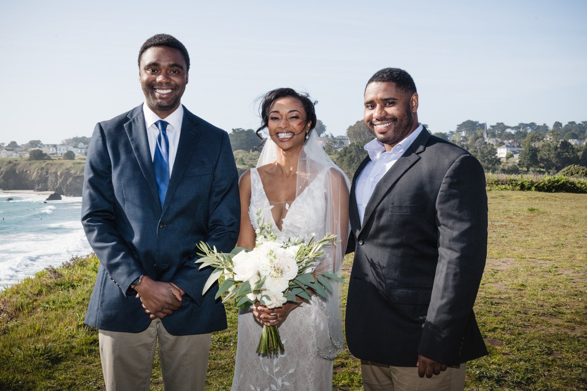 oceanfront overlook ceremony, mendocino, Family Portraits on the Mendocino Bay Overlook