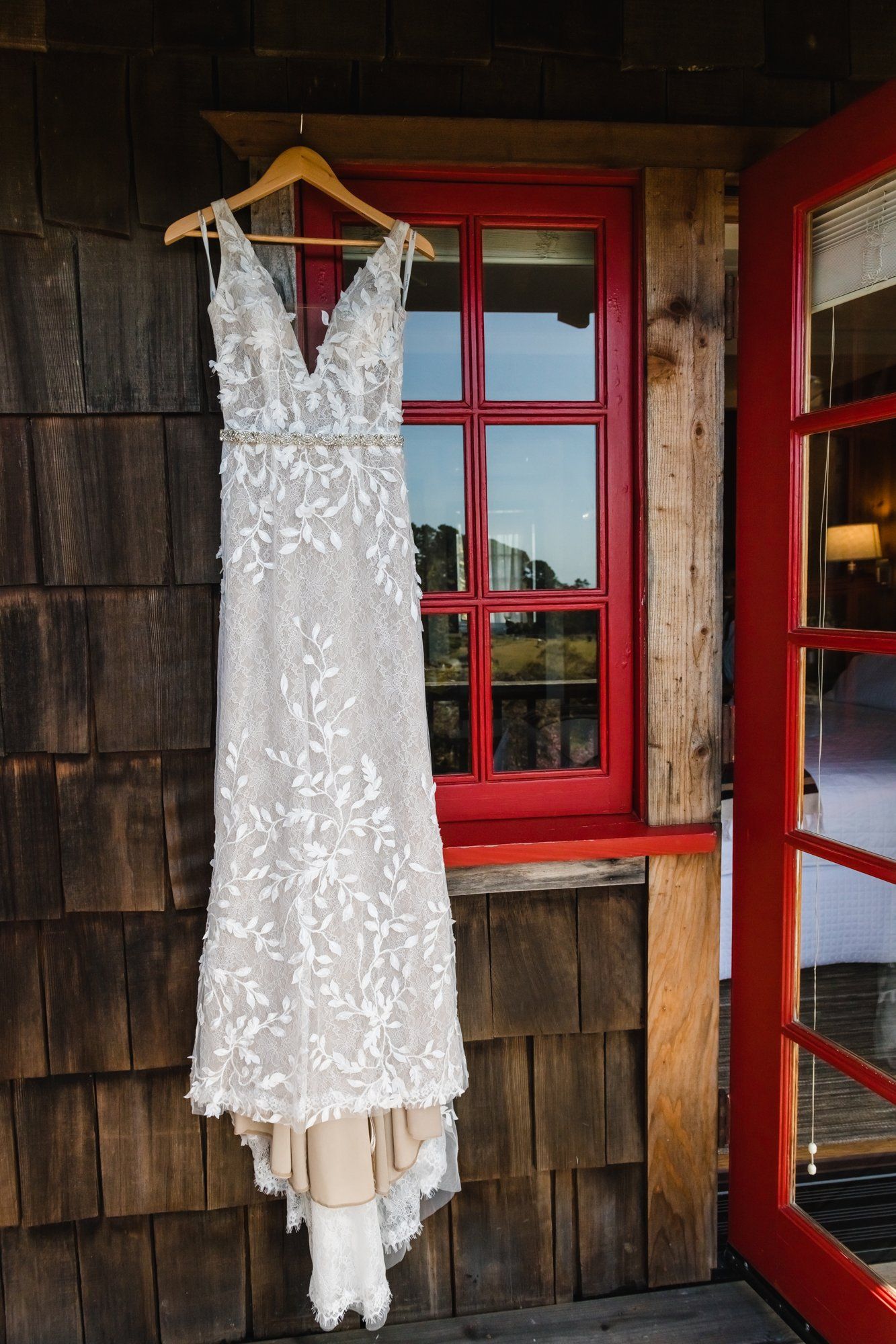 oceanfront overlook ceremony, mendocino, Getting Ready on the Mendocino Coast